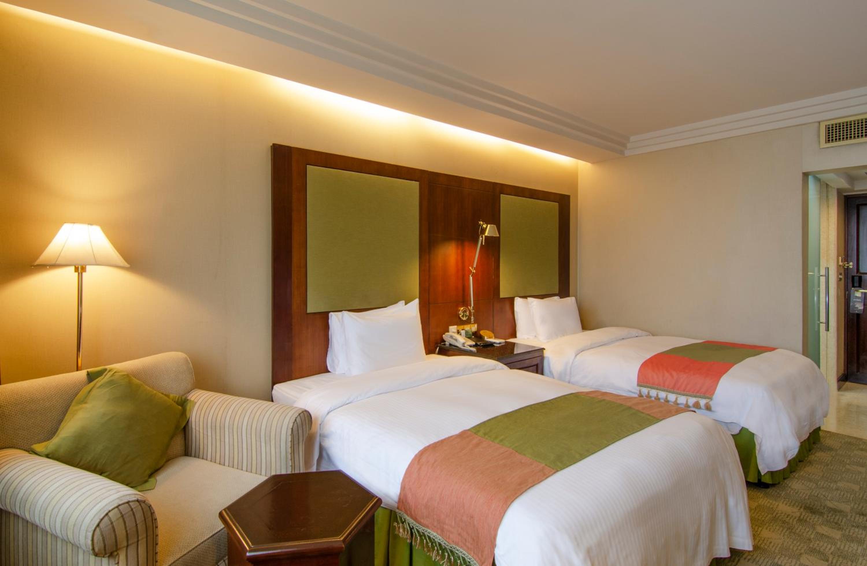 Deluxe Twin Room - Photo 1