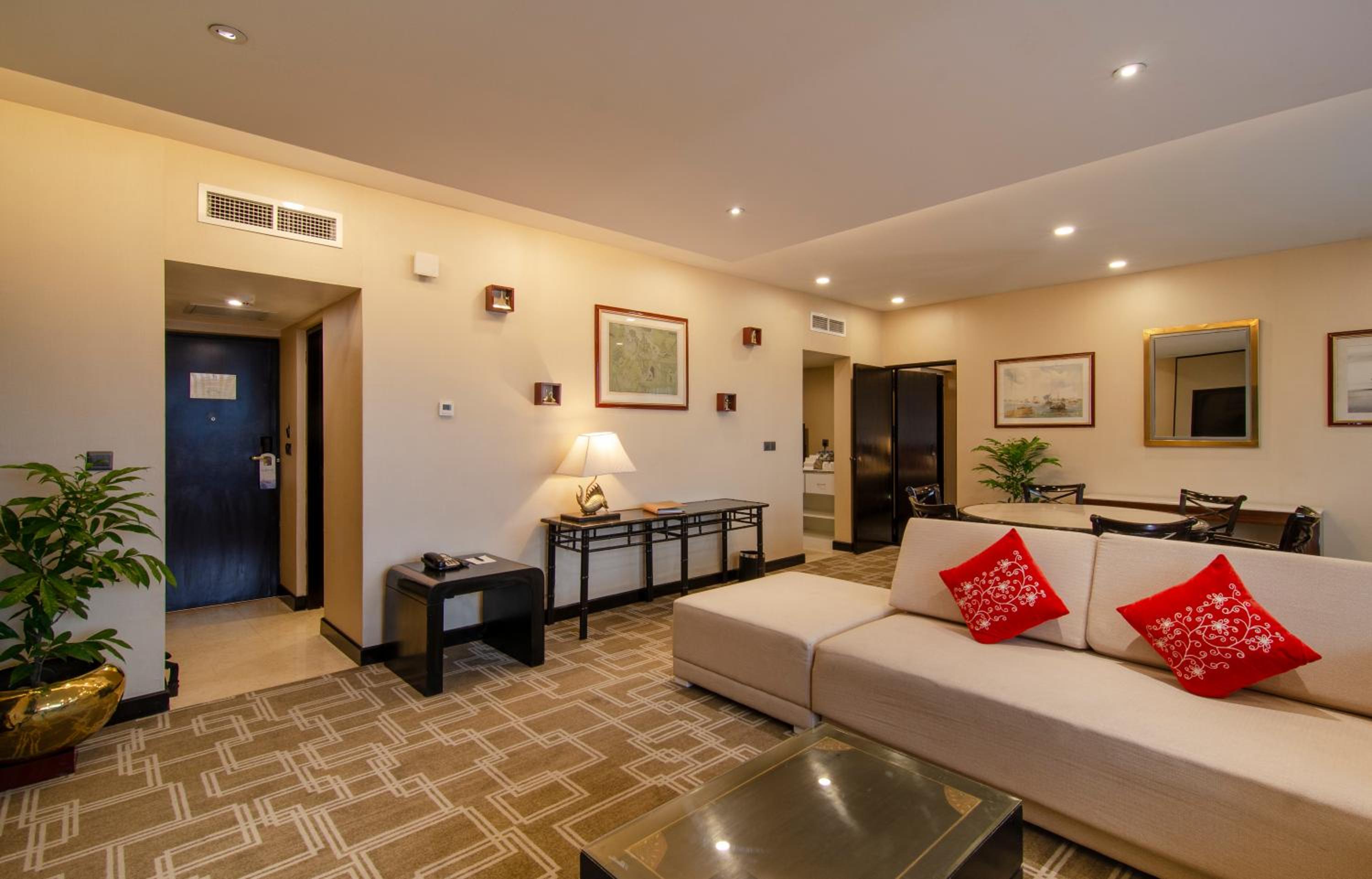 Bengali Suite Room - Photo 4