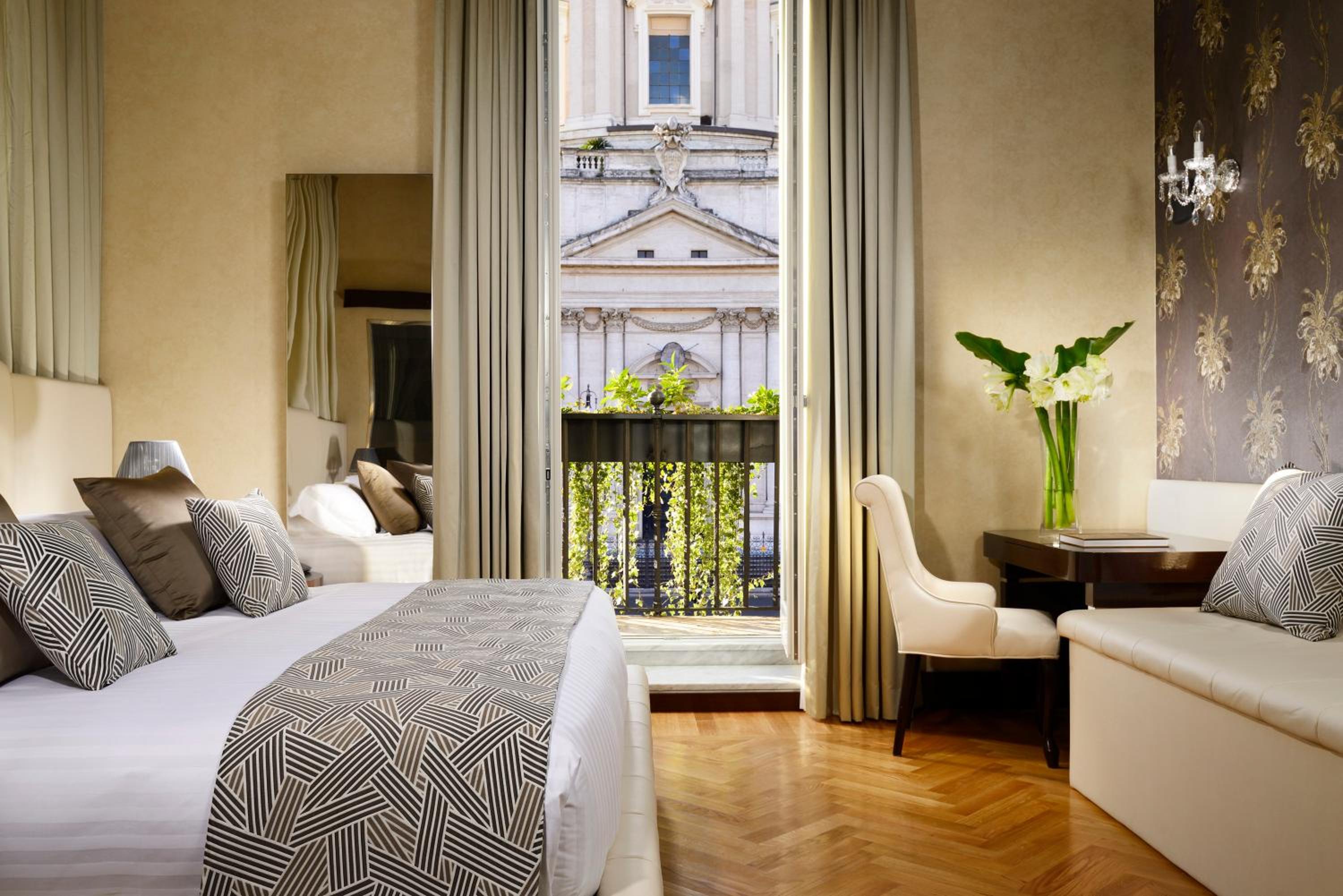 Suite with City View