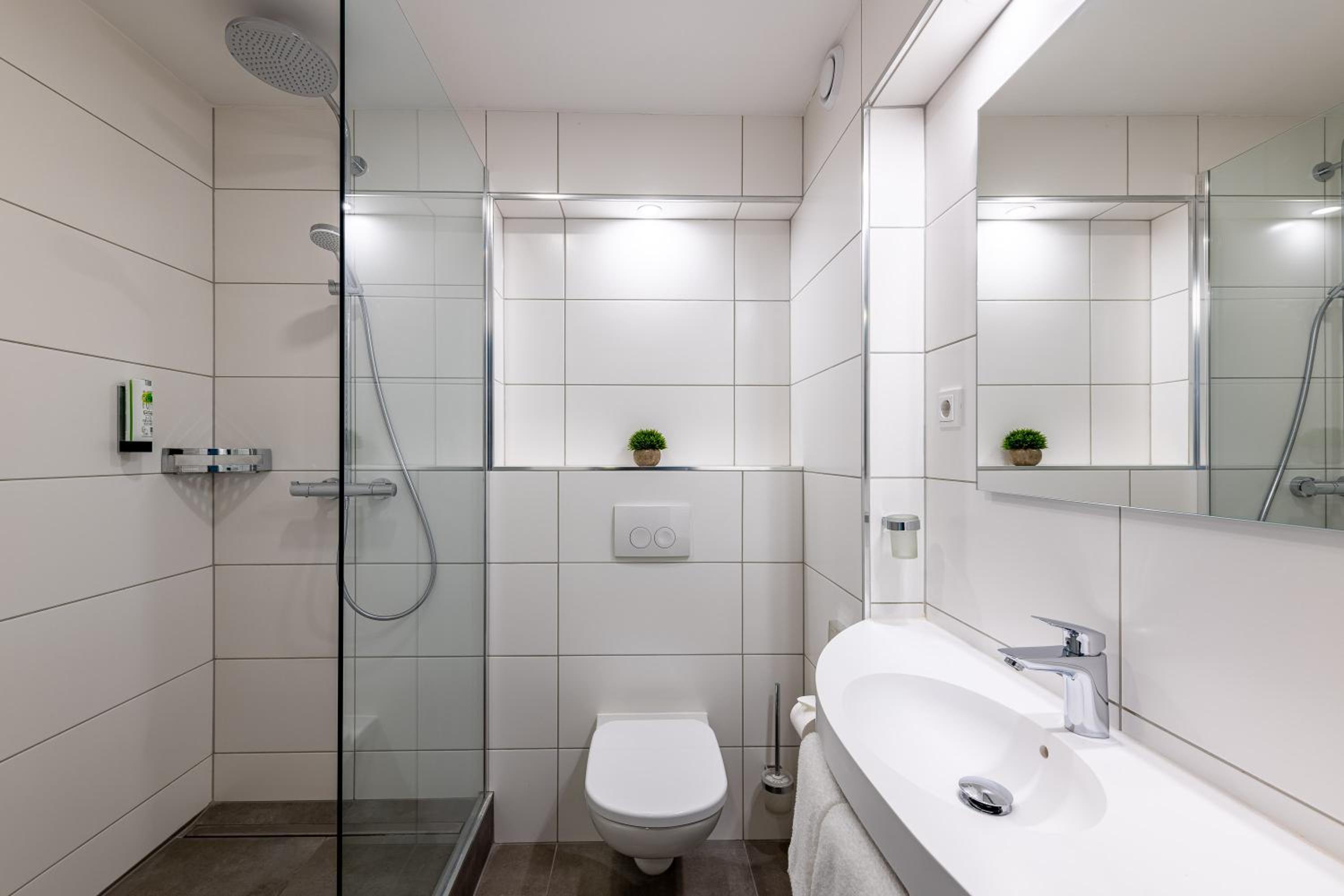 Double Room - Photo 9