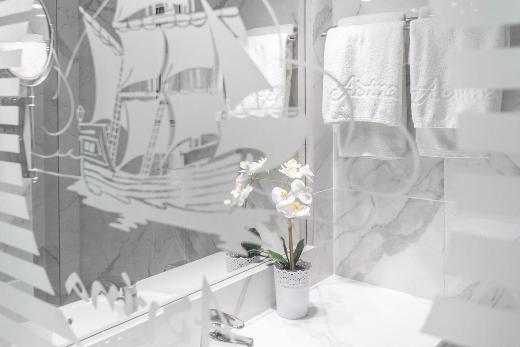 Sea View Maisonette - Photo 2