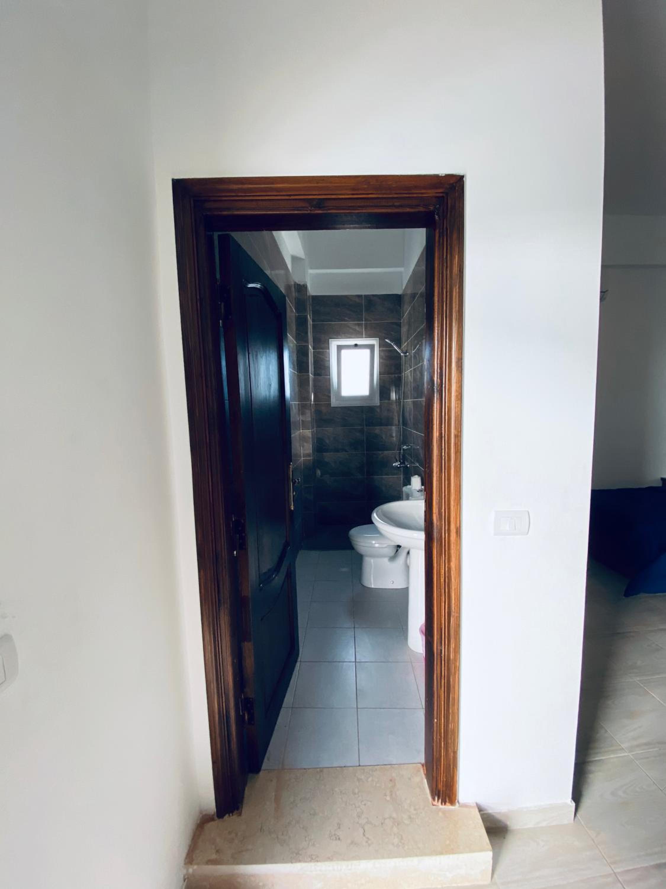 Standard Triple Room - Photo 5
