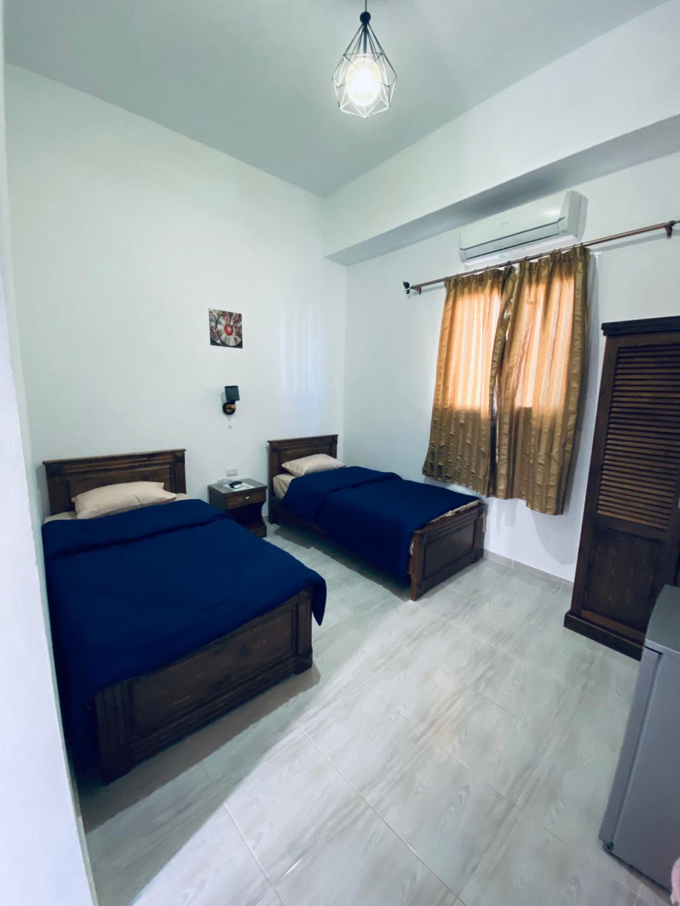 Standard Double or Twin Room - Photo 1