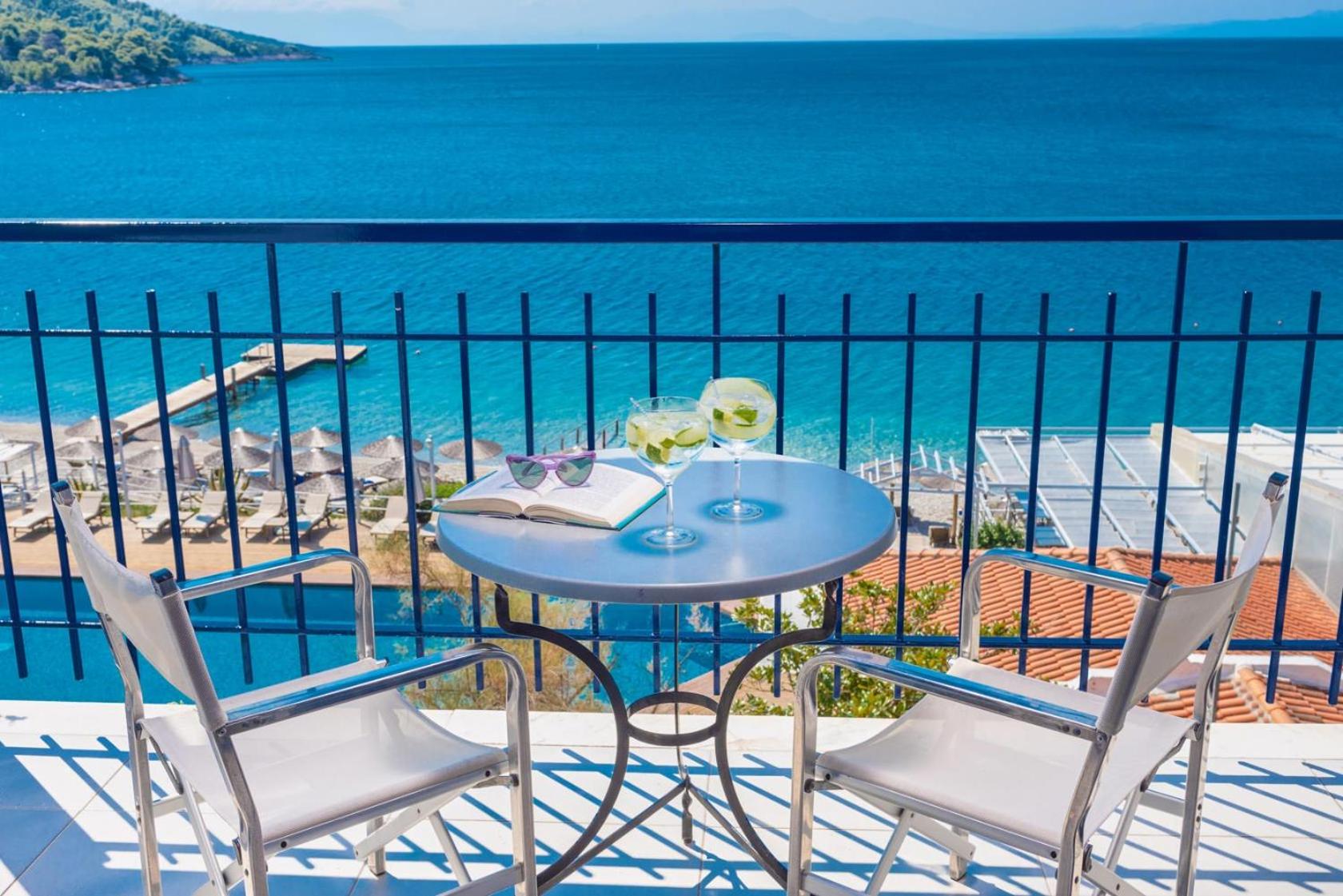 Twin or Double Room Panoramic Full Sea View - Photo 6