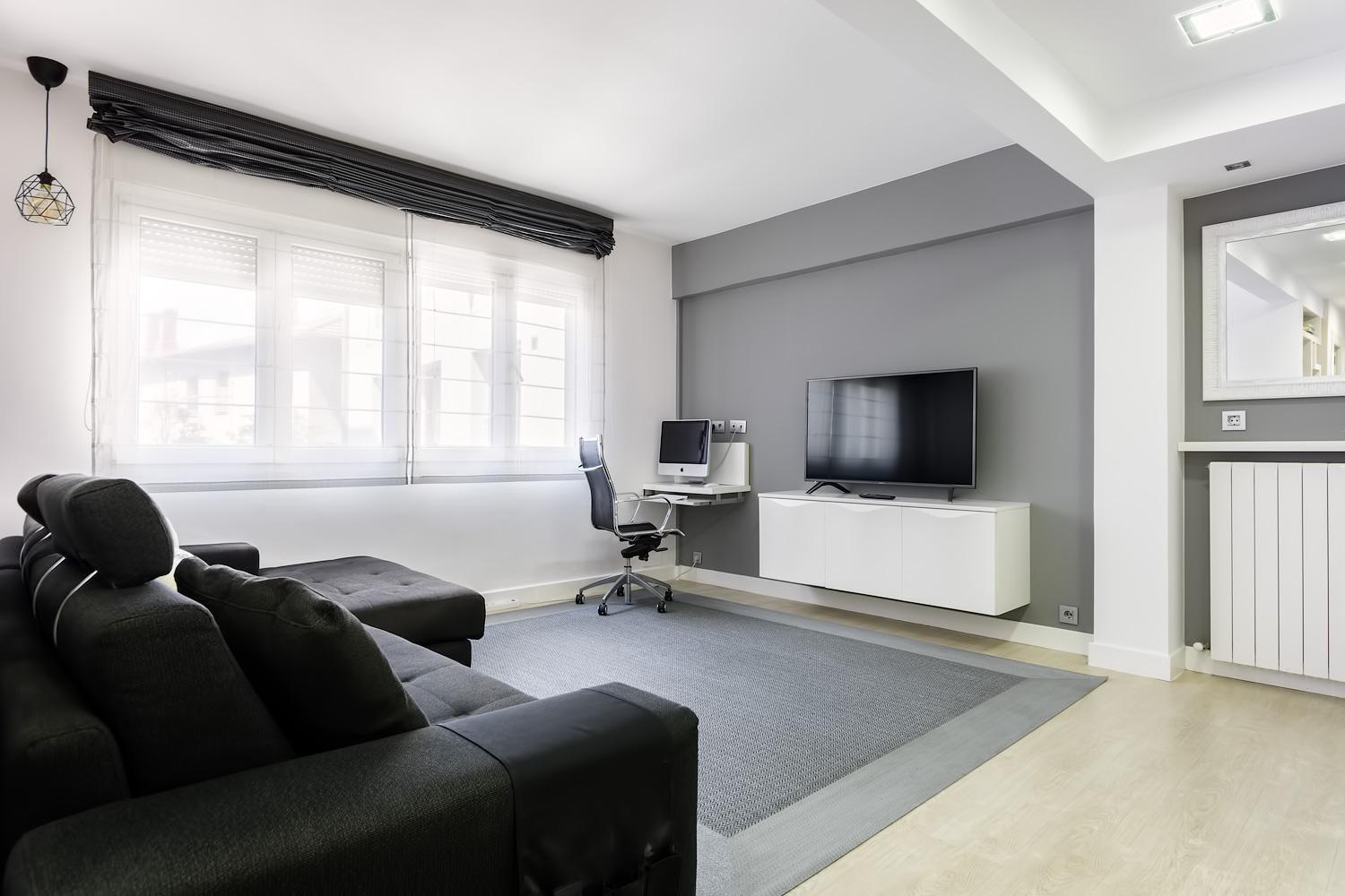 Two-Bedroom Apartment - Photo 5