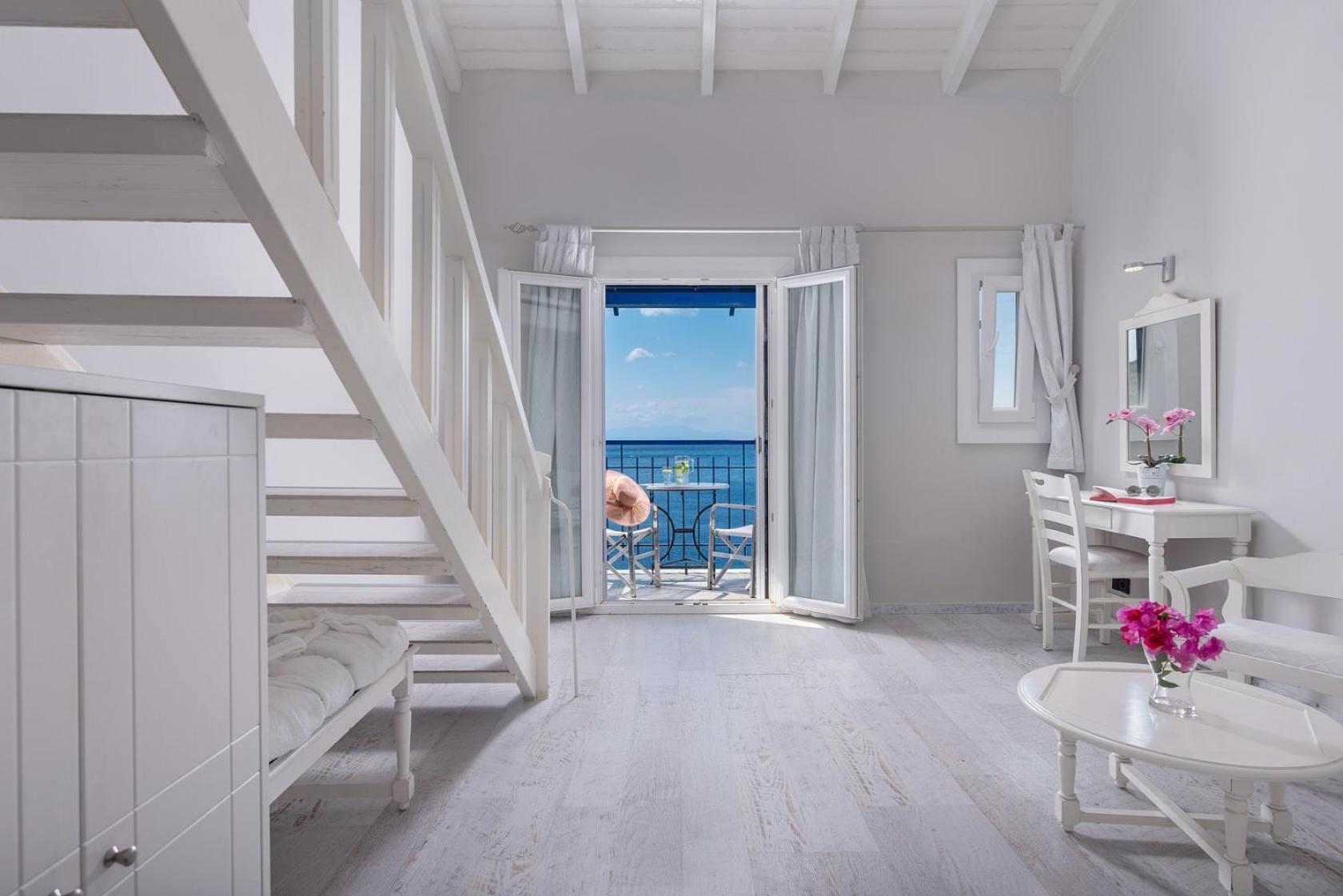 Panoramic Full Sea View Maisonette - Photo 1