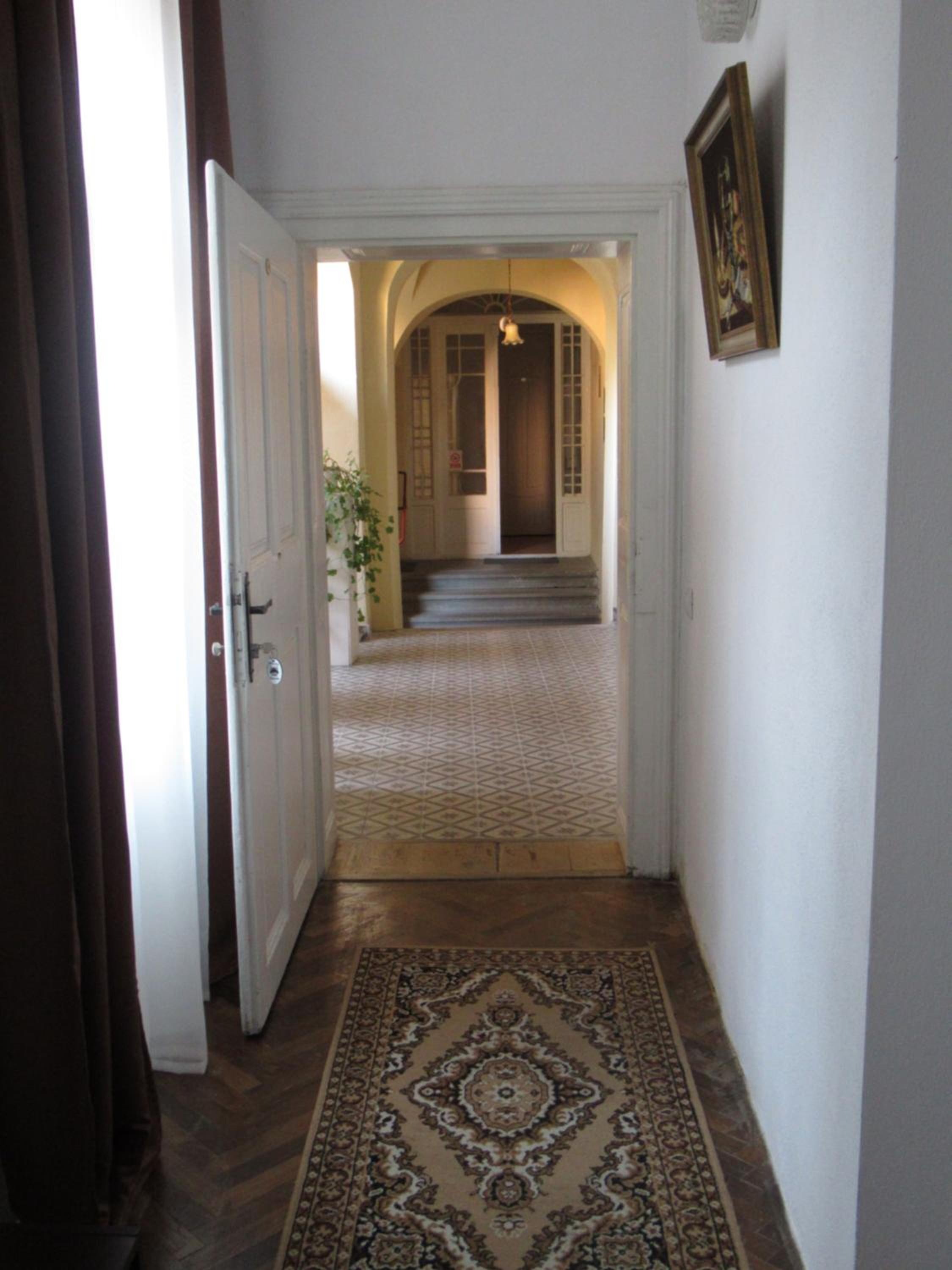 Small Double Room - Photo 1