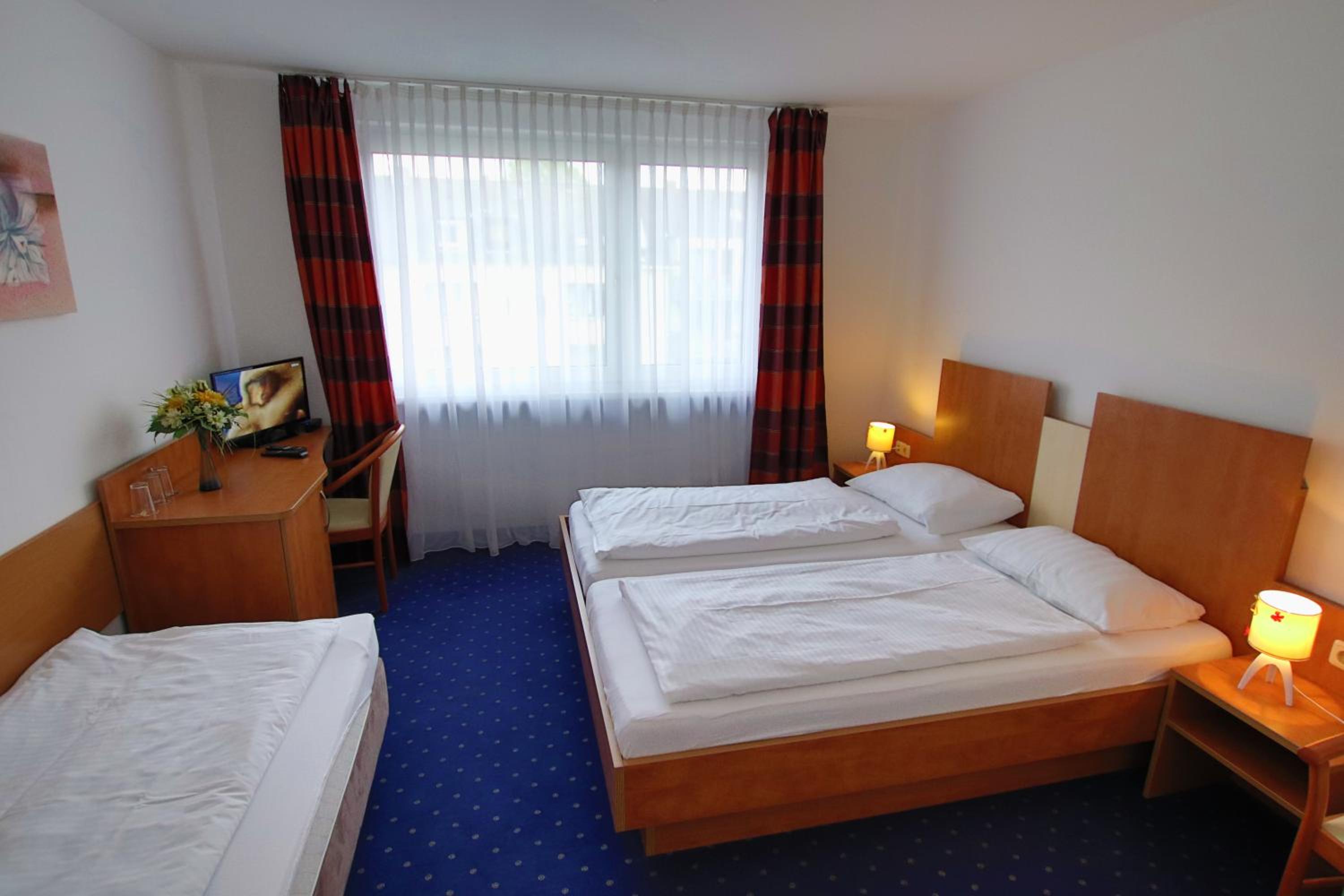 Triple Room - Photo 3
