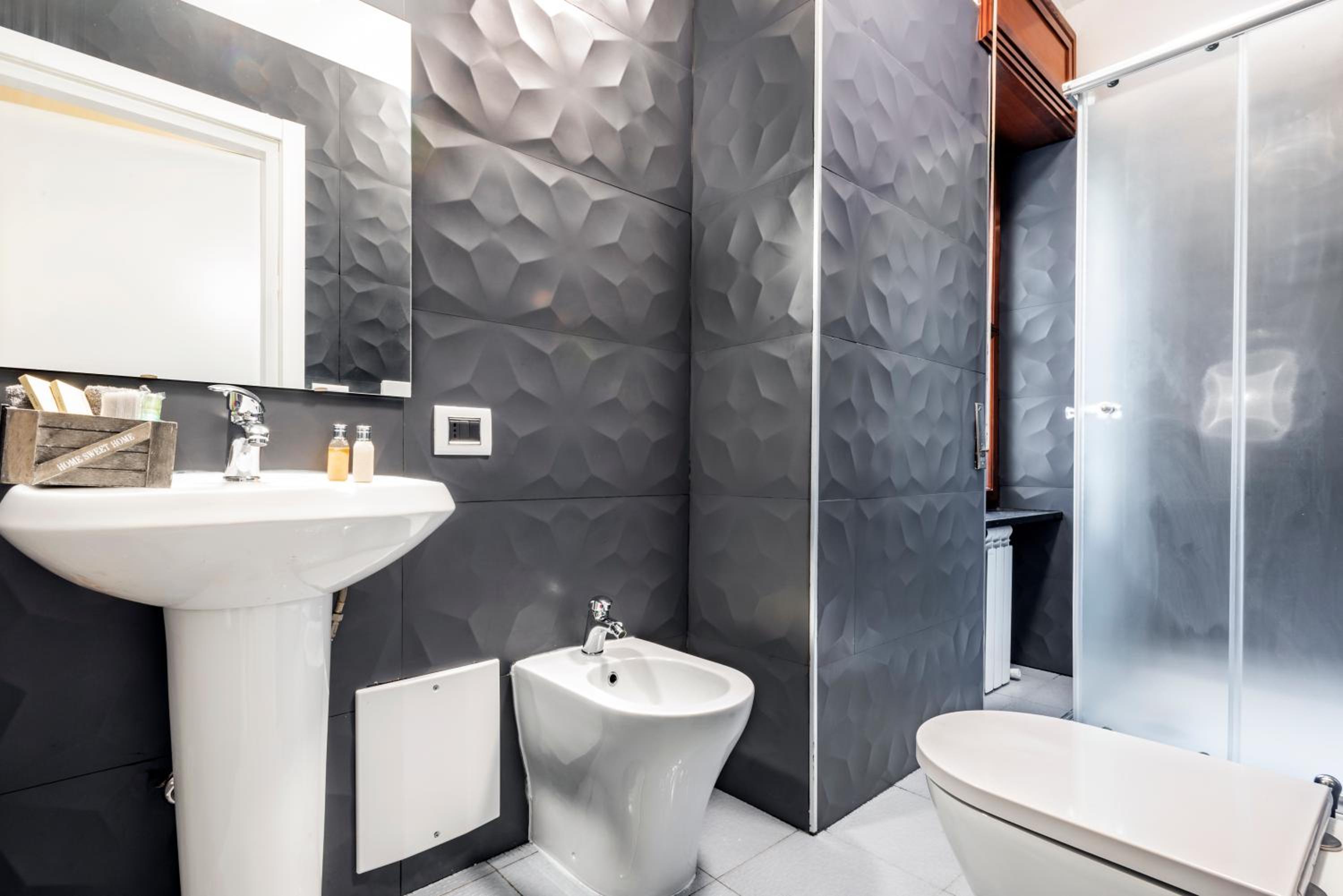 Double Room with Private External Bathroom photo 3
