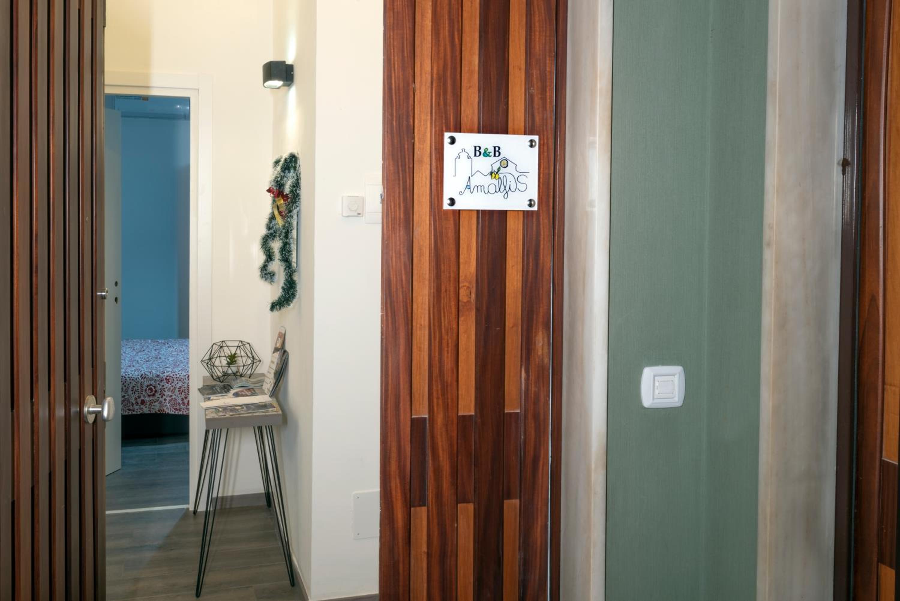 Double Room with Private Bathroom photo 1
