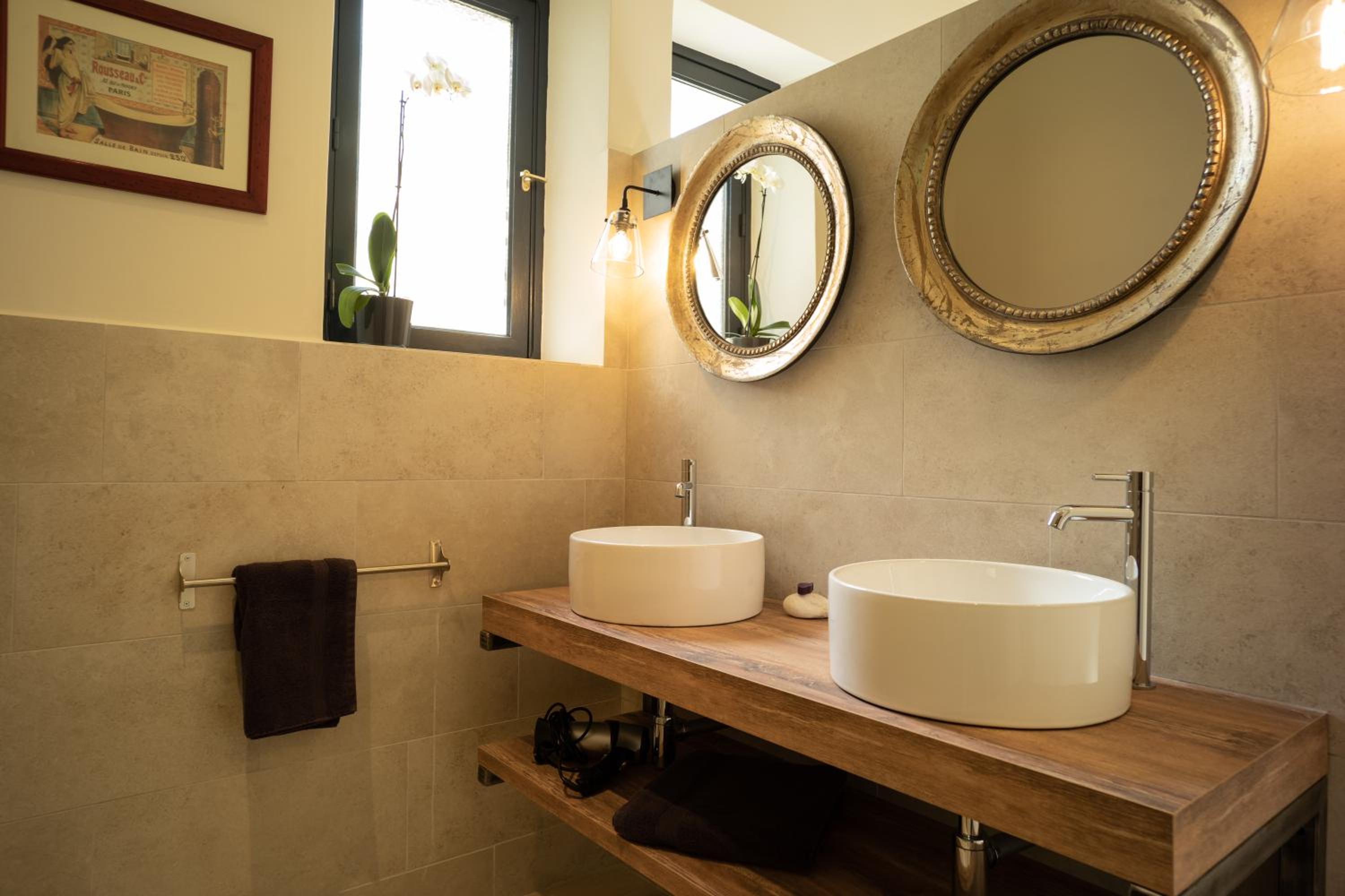 Deluxe Double or Twin Room with Sea View photo 3