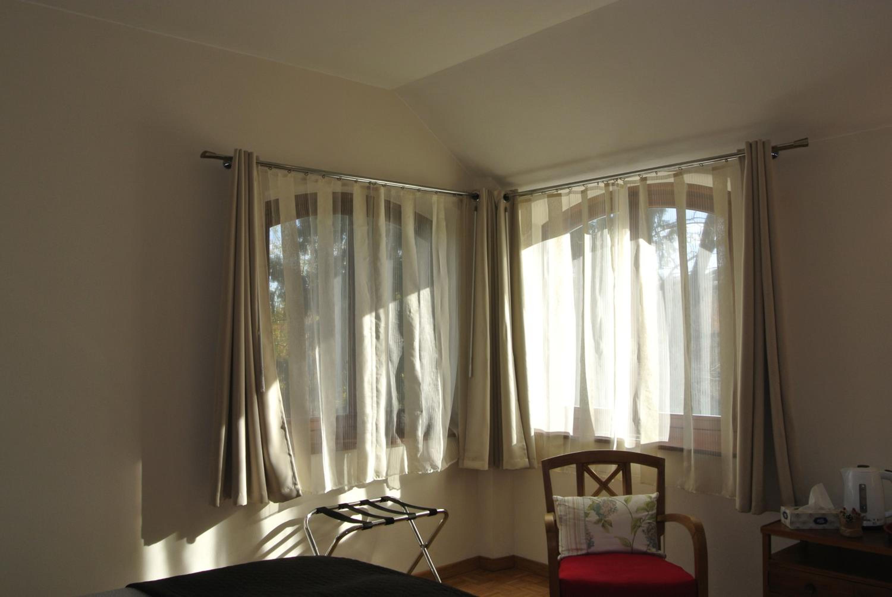 Double or Twin Room with Garden View - Photo 7