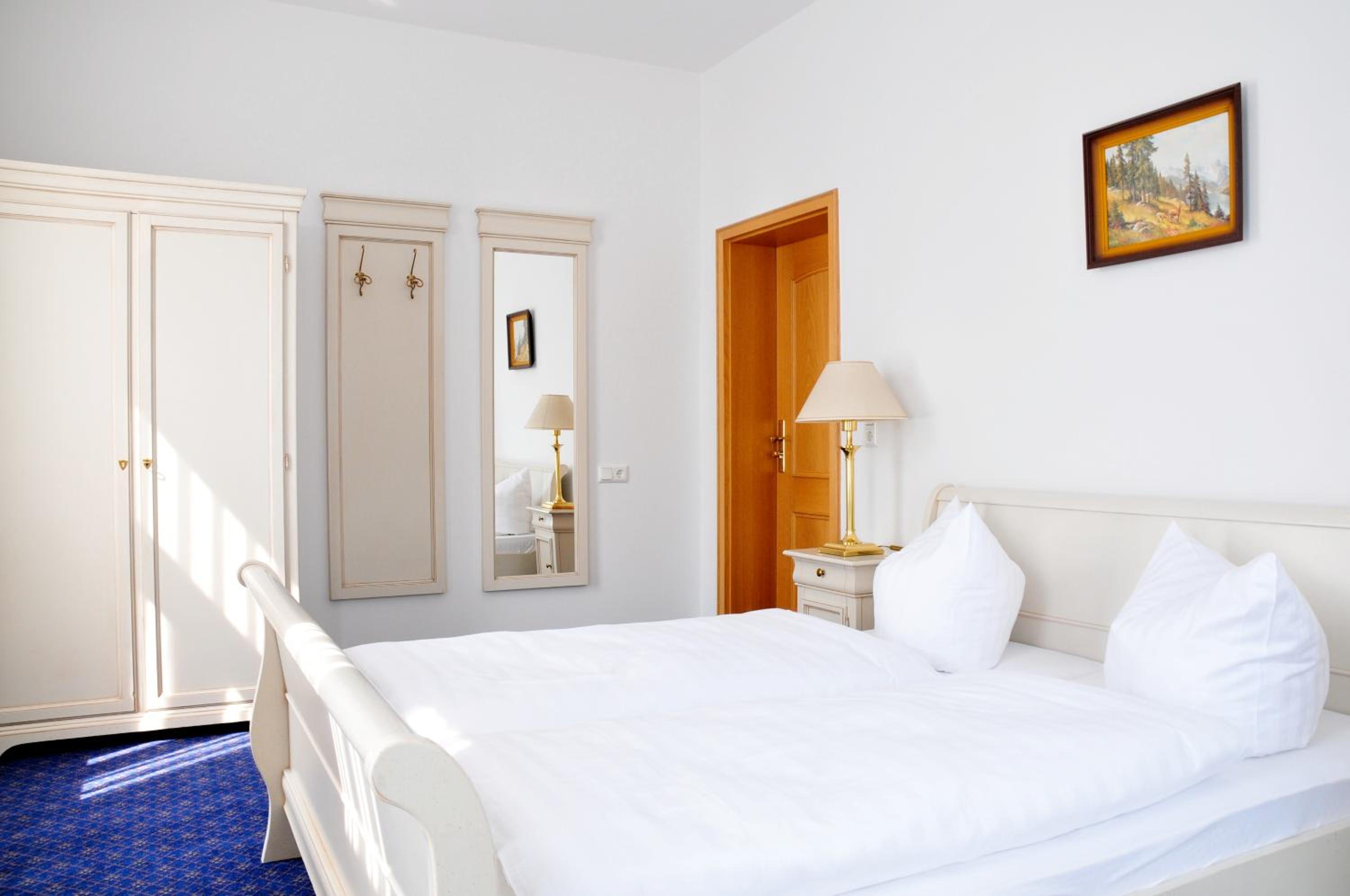 Superior Double Room with Balcony - Photo 1