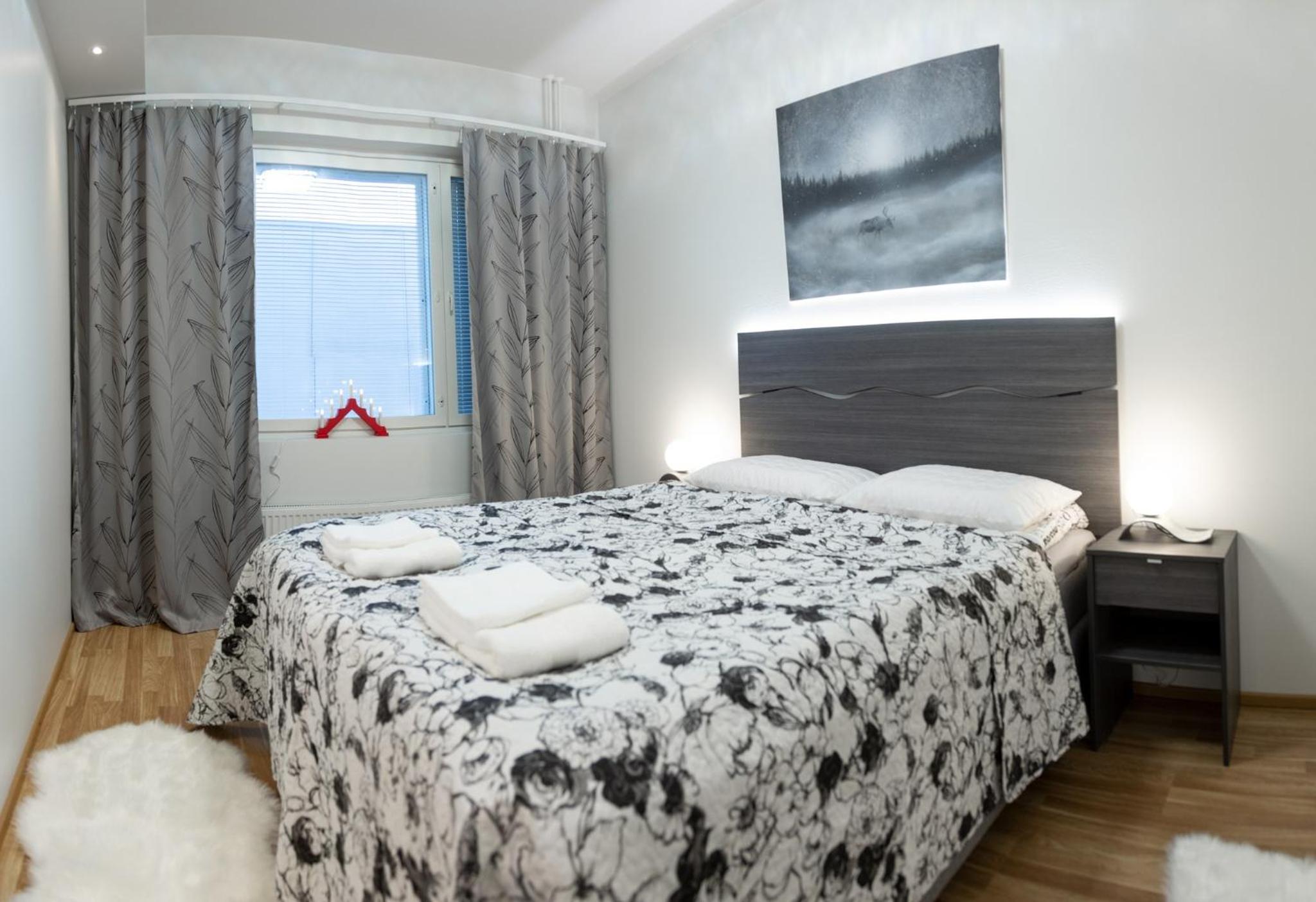 One-Bedroom Apartment - Photo 10