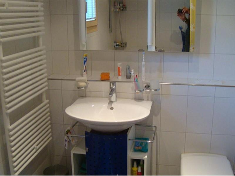 Two-Bedroom Apartment with Bath photo 3