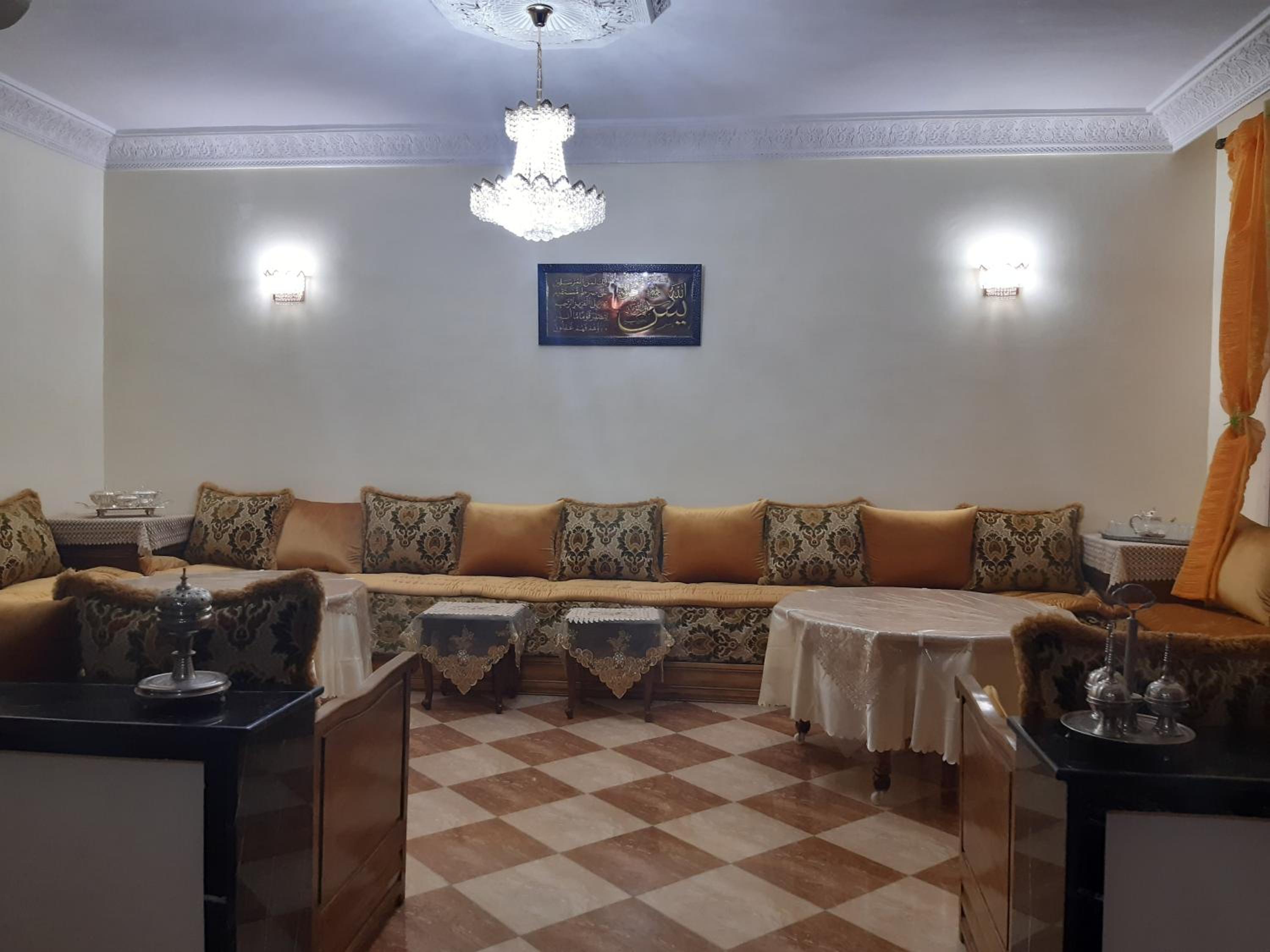 Villa photo 3