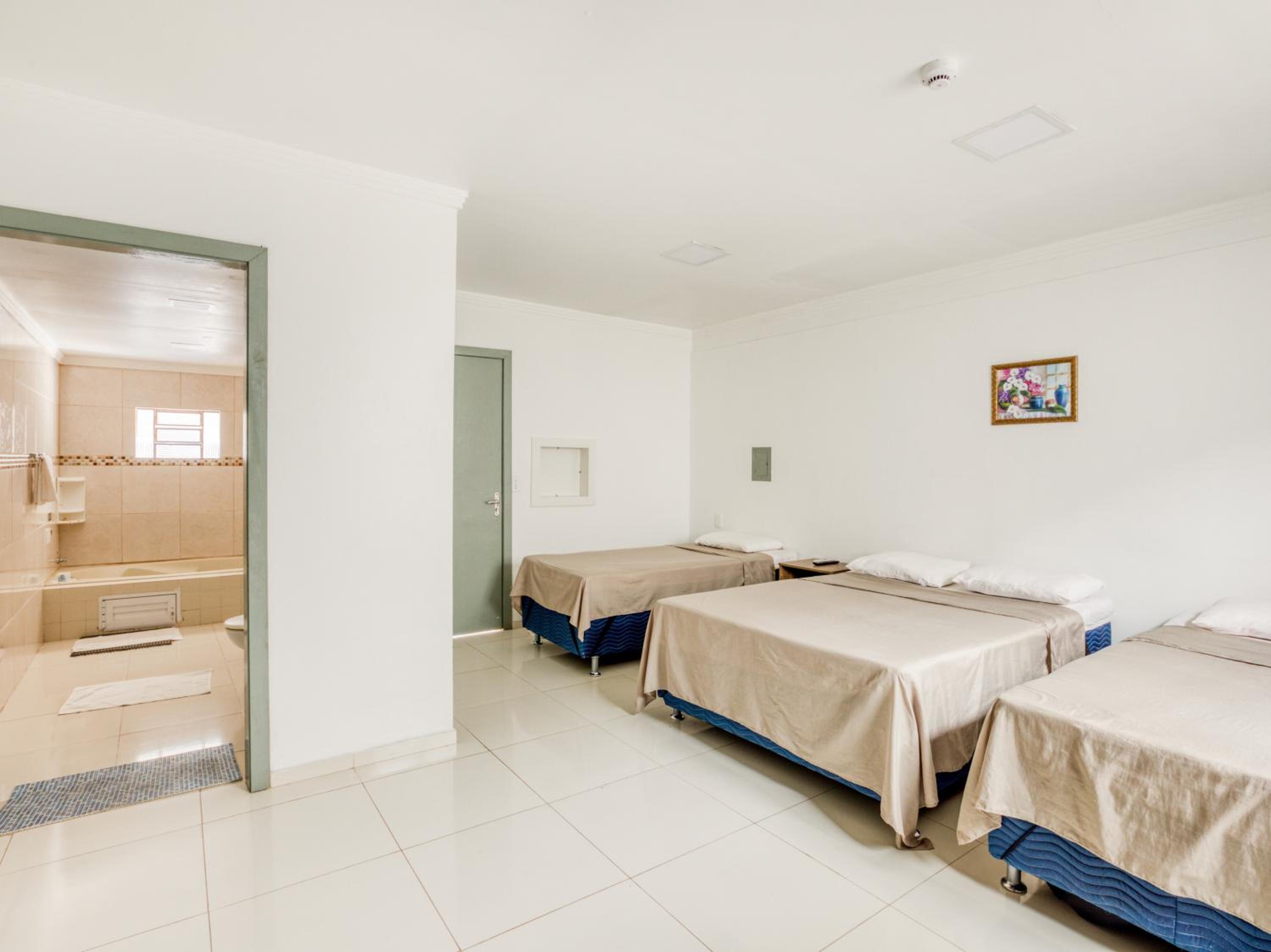 Superior Quadruple Room photo 1