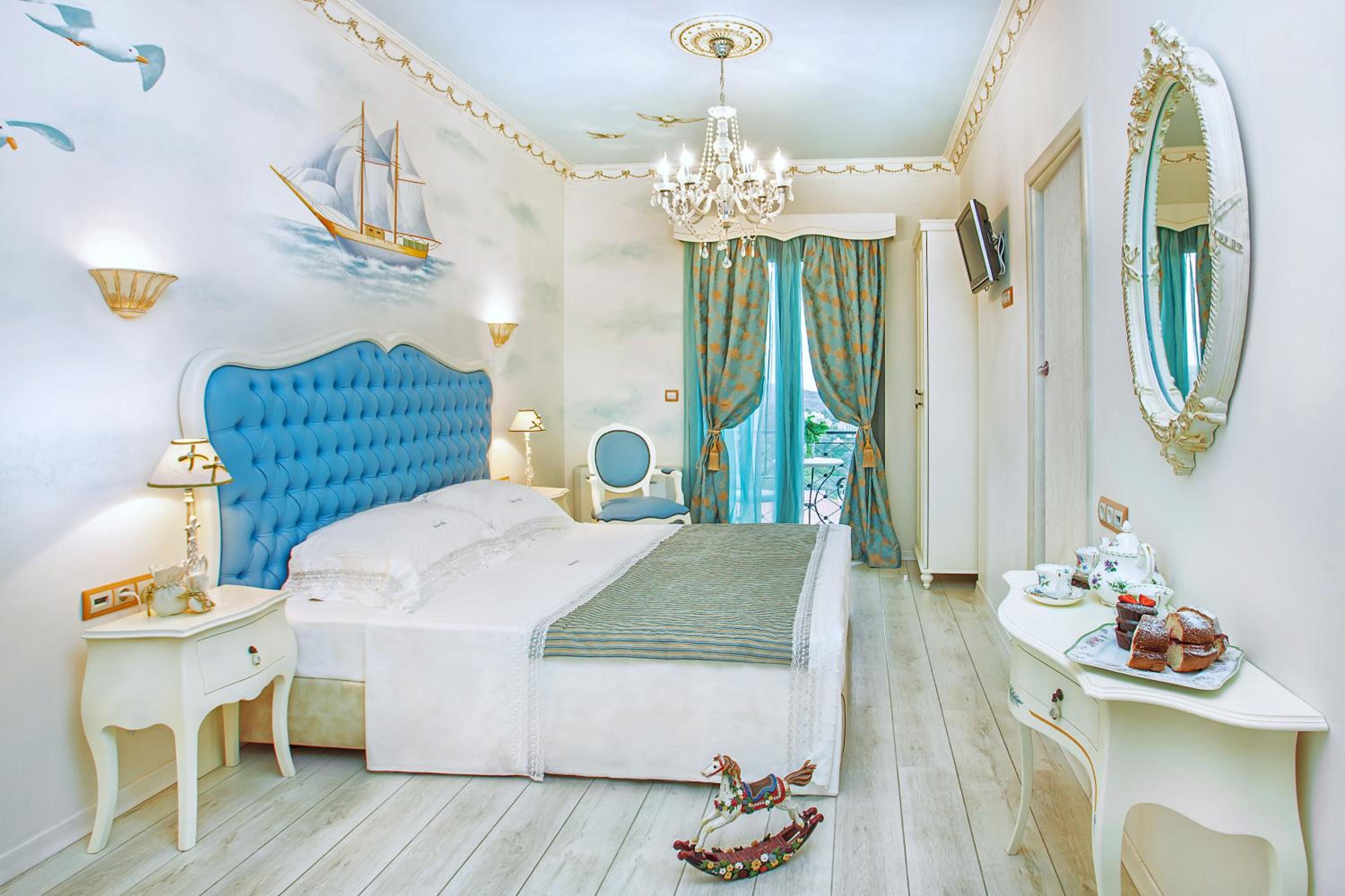 Junior Suite with Sea View - Photo 1