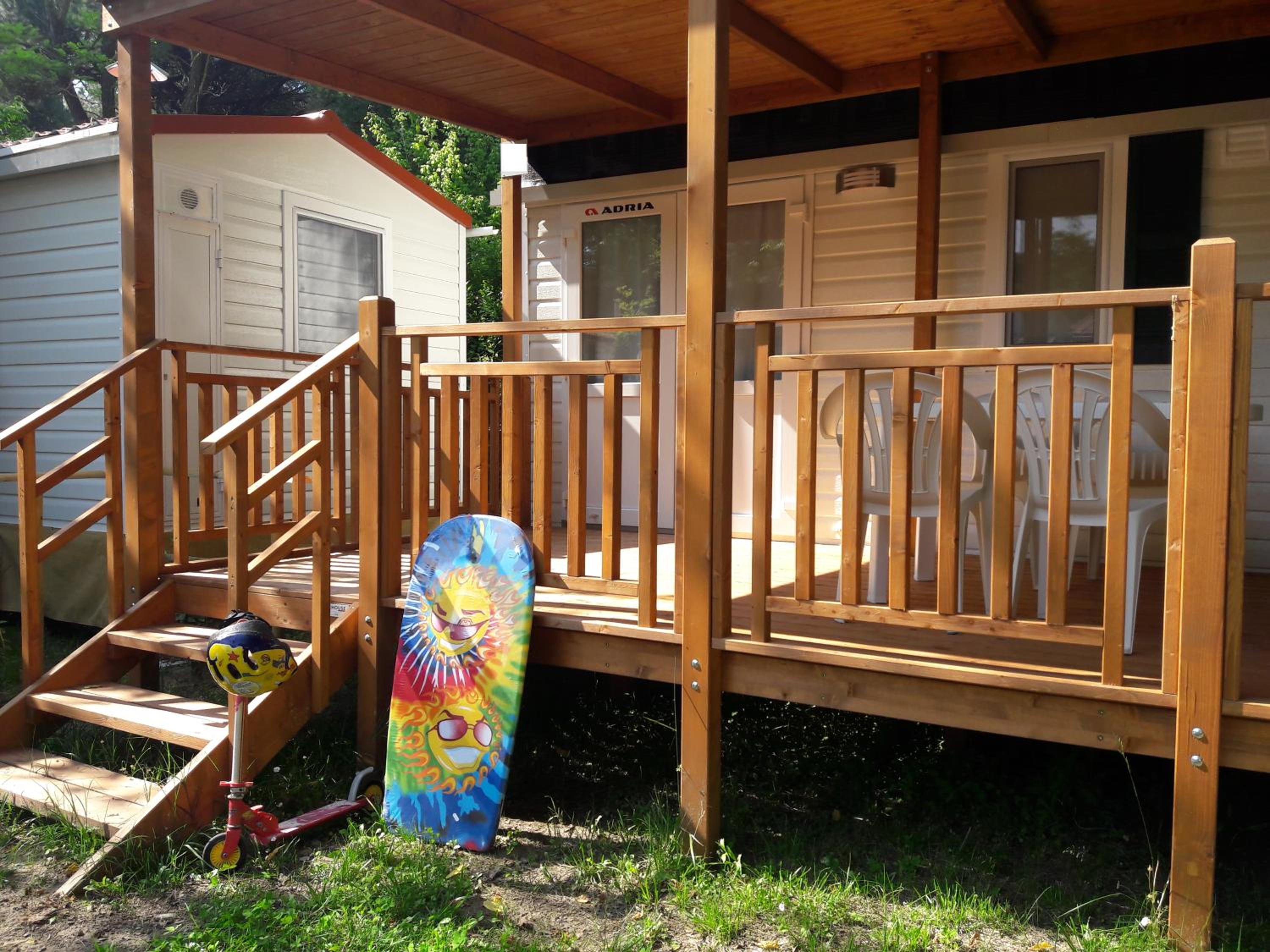 Mobile Home photo 2