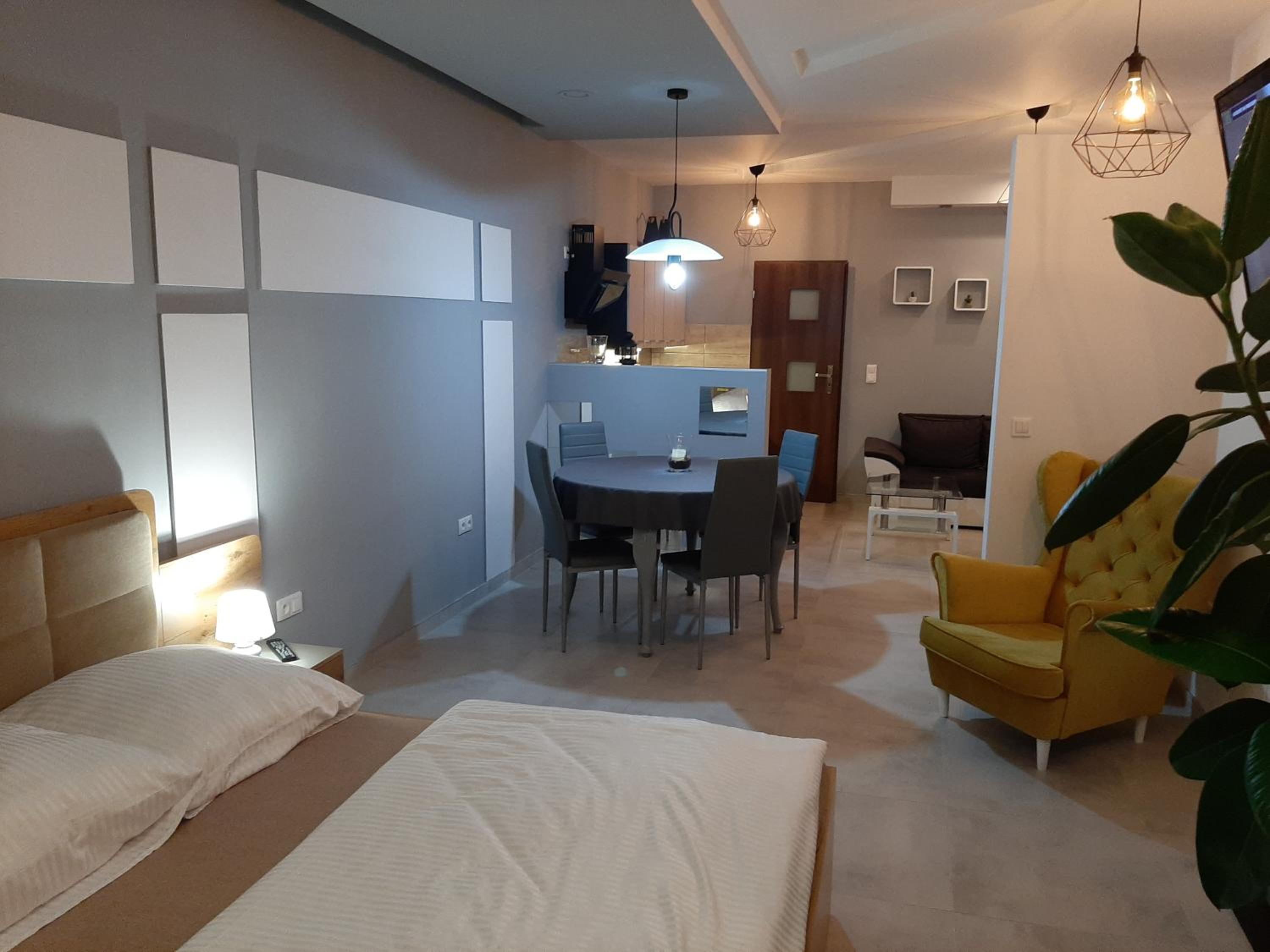Studio Apartment photo 1