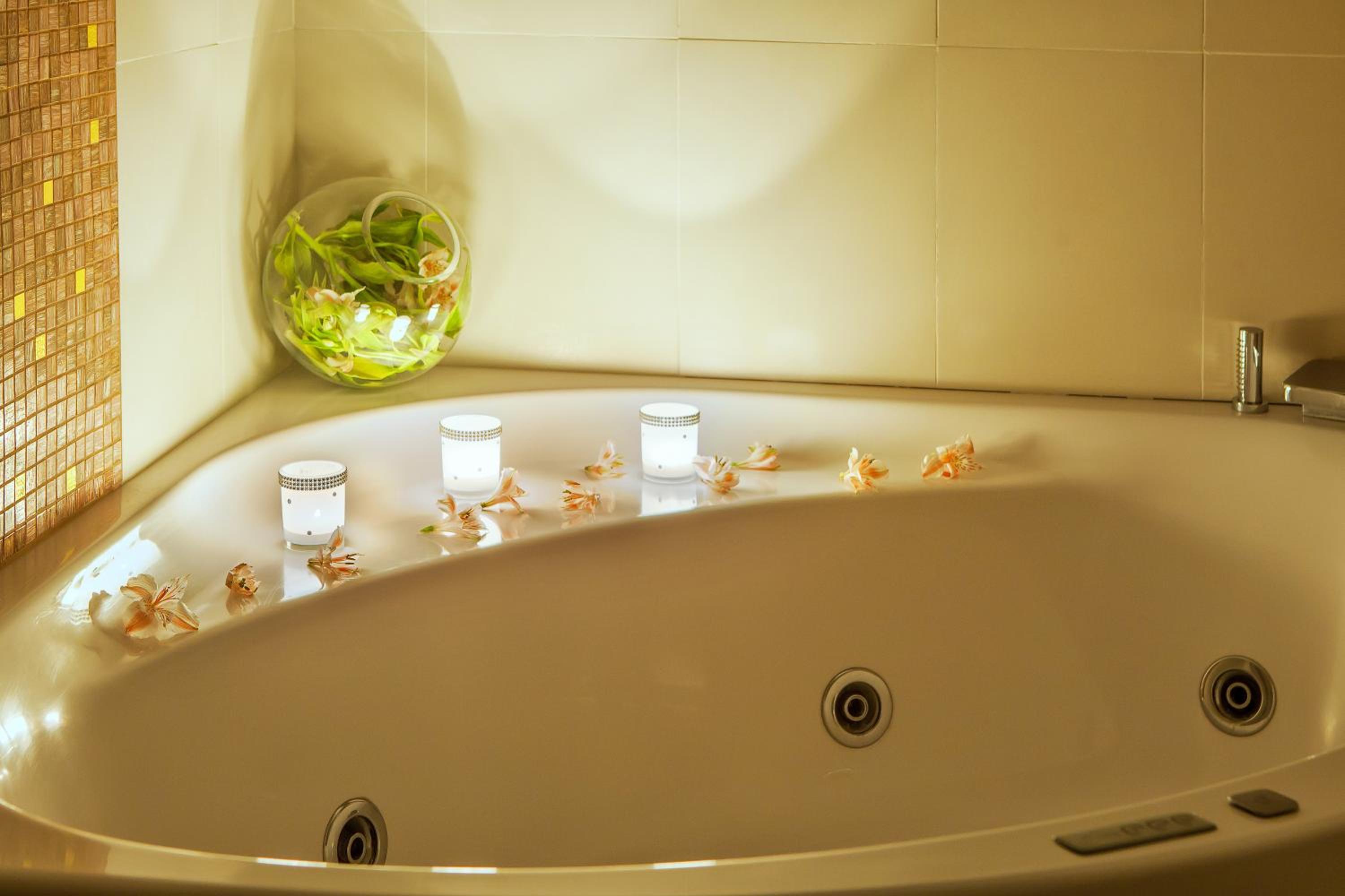 Executive Suite with Sea View - Photo 6