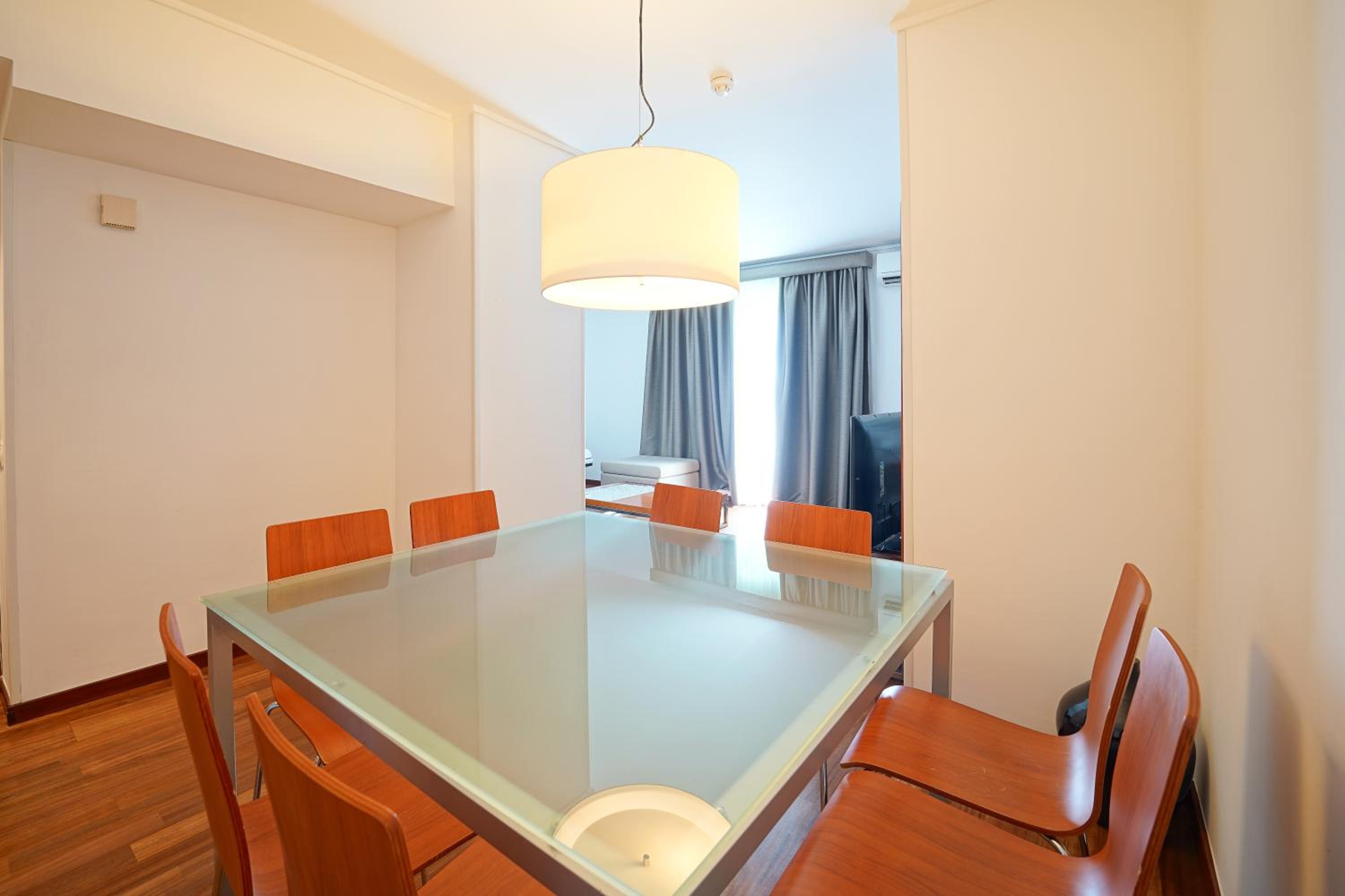 Two-Bedroom Apartment - Photo 6