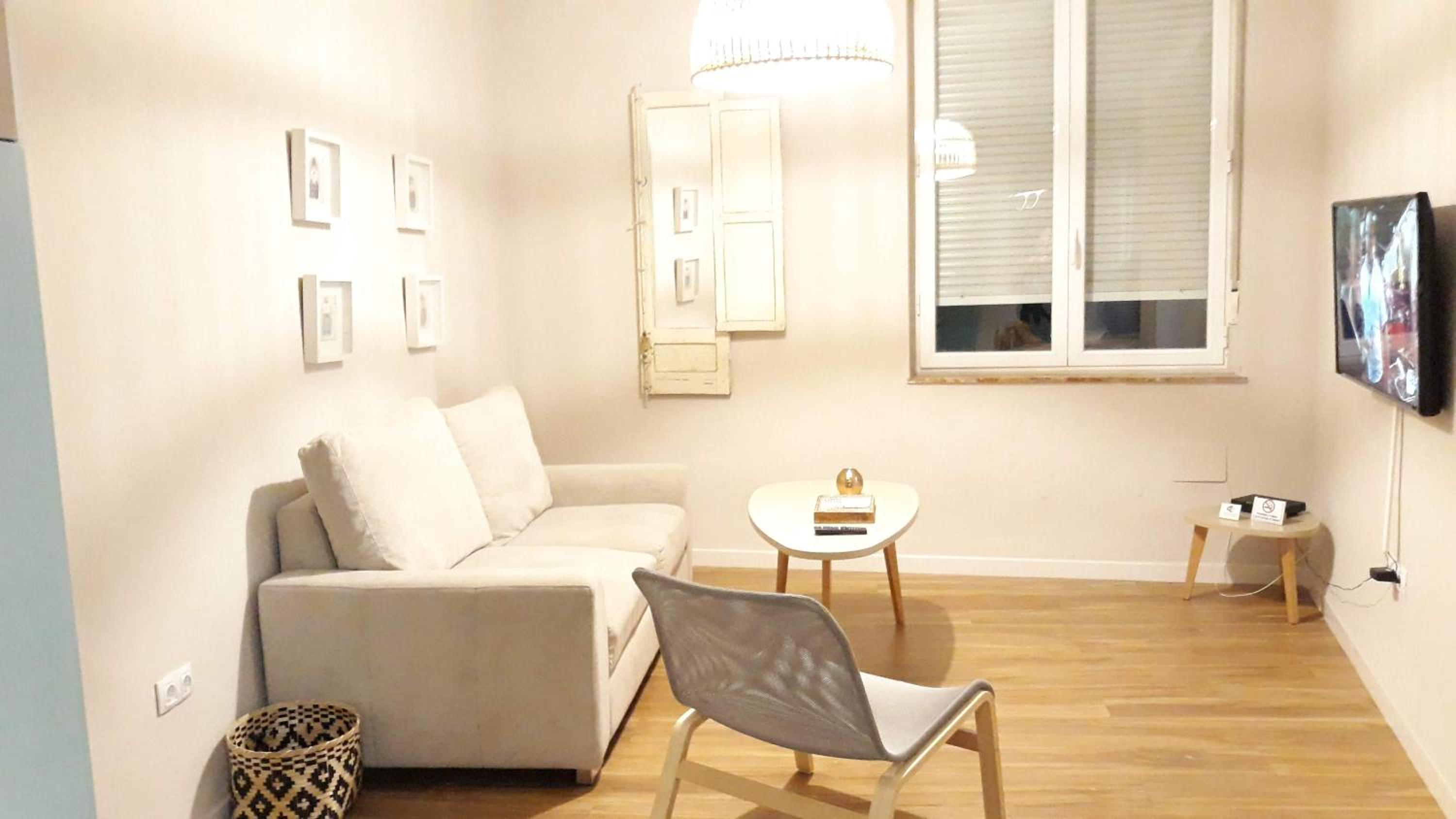 Apartment - Photo 3