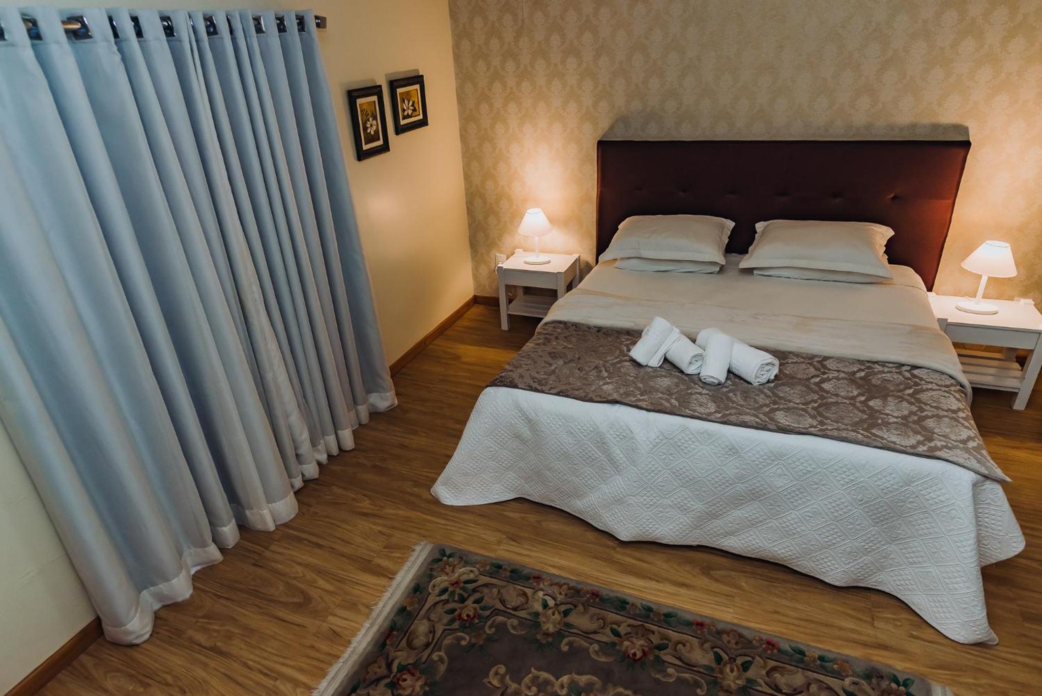 Deluxe Double or Twin Room photo 2