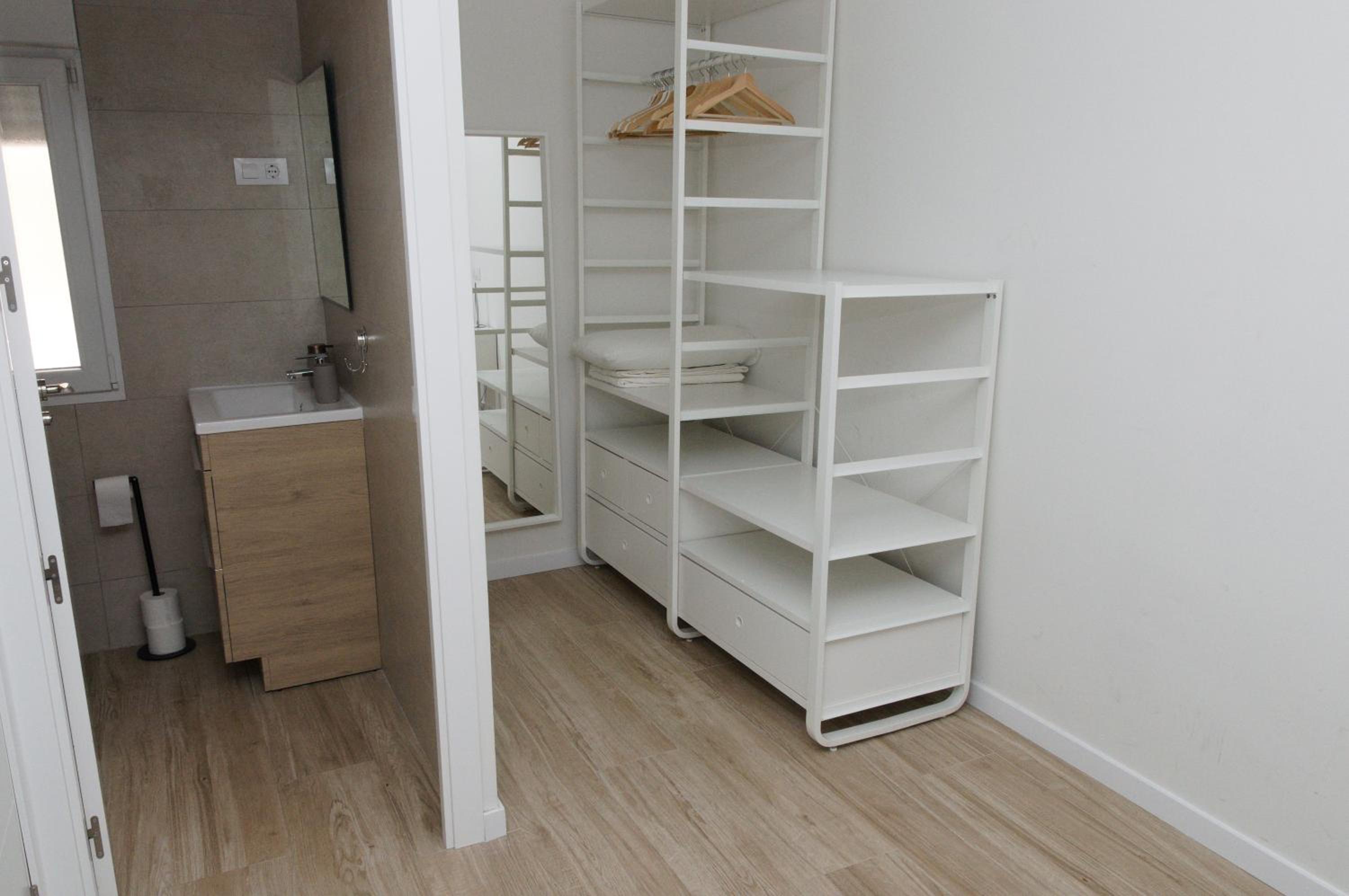 Two-Bedroom Apartment photo 3