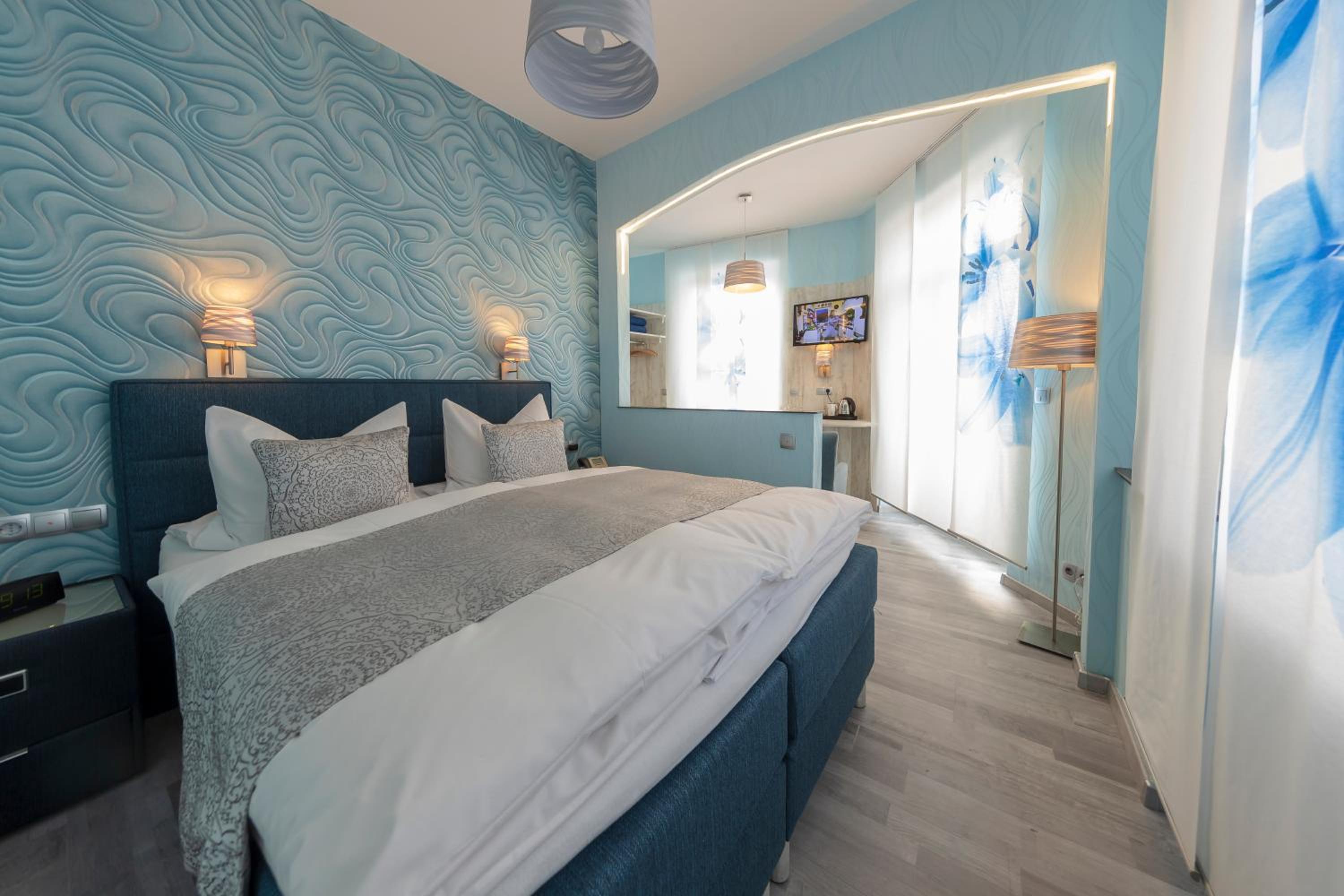 Superior Double Room - Photo 8