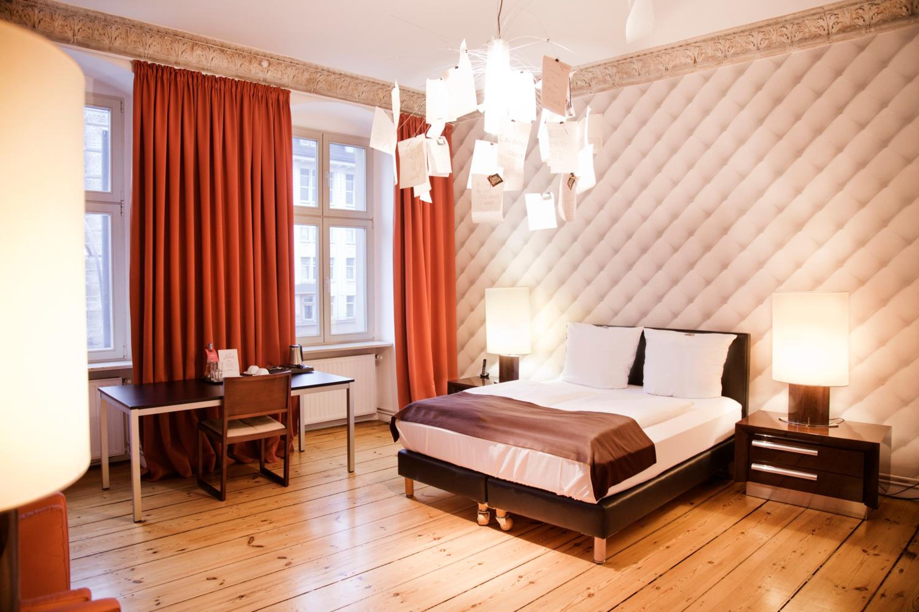 Double Room With Private External Bathroom photo 2