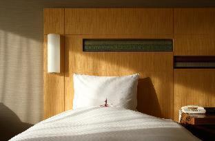 Corner Deluxe Twin Room - Non-Smoking  - Photo 10