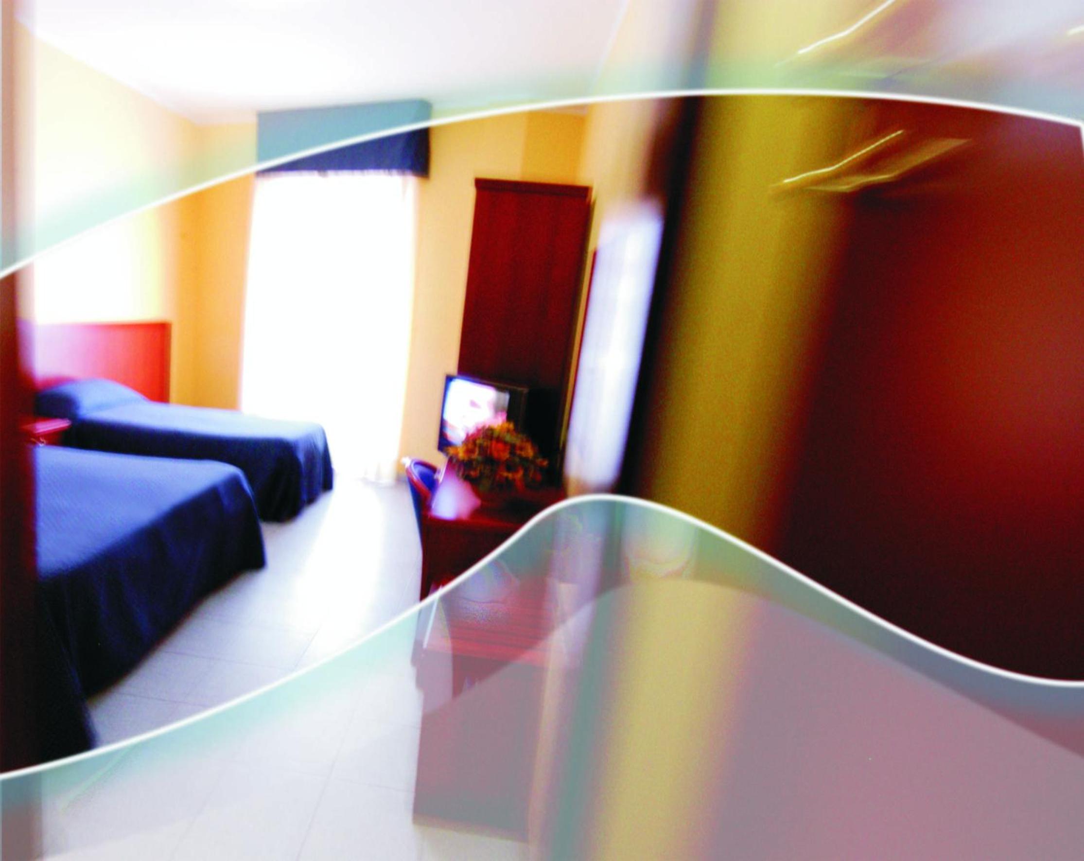 Double Room - Photo 6