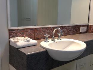 One-Bedroom Apartment - Photo 17