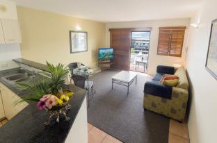One-Bedroom Apartment - Photo 15