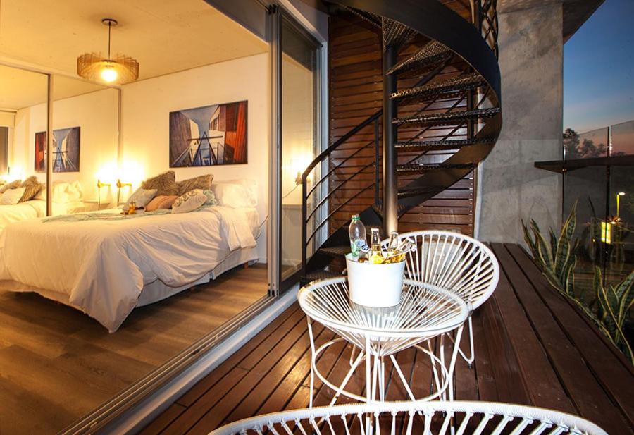 Apartment with Terrace photo 2