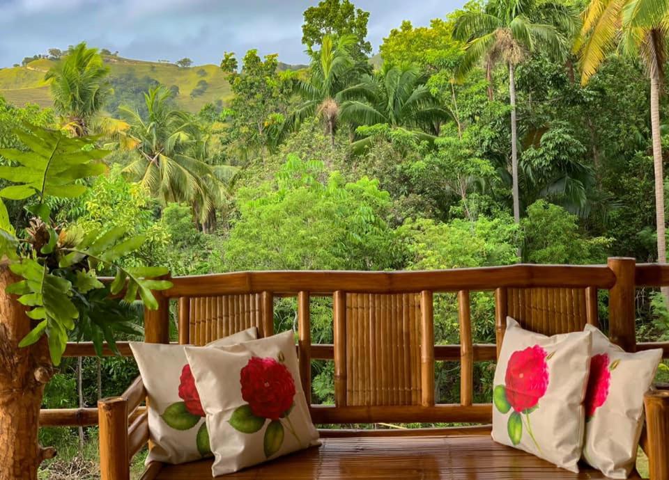 Deluxe Bungalow with Garden View - Photo 5