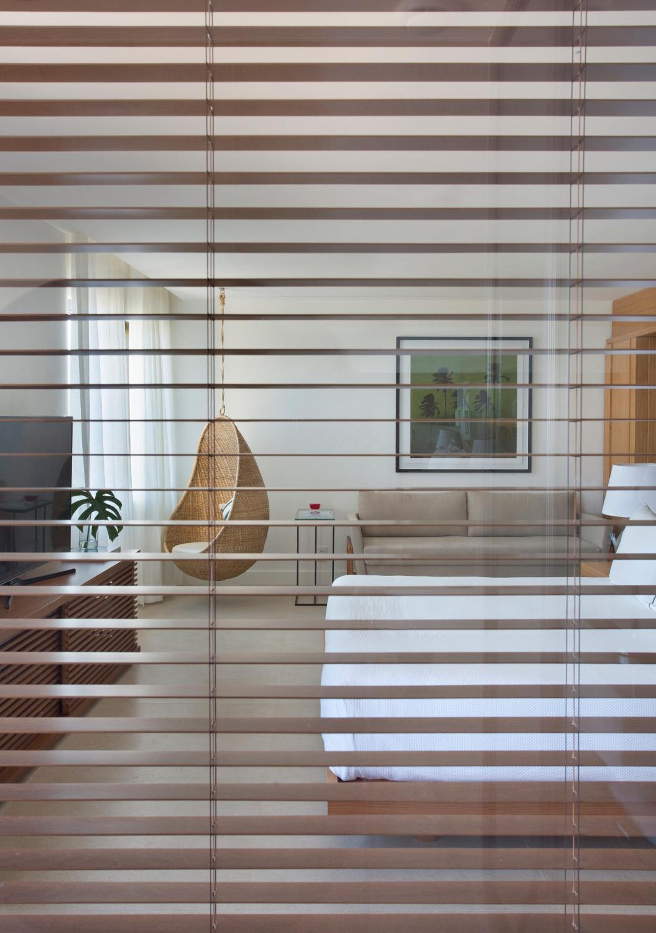 Suite with Sea View - Photo 7