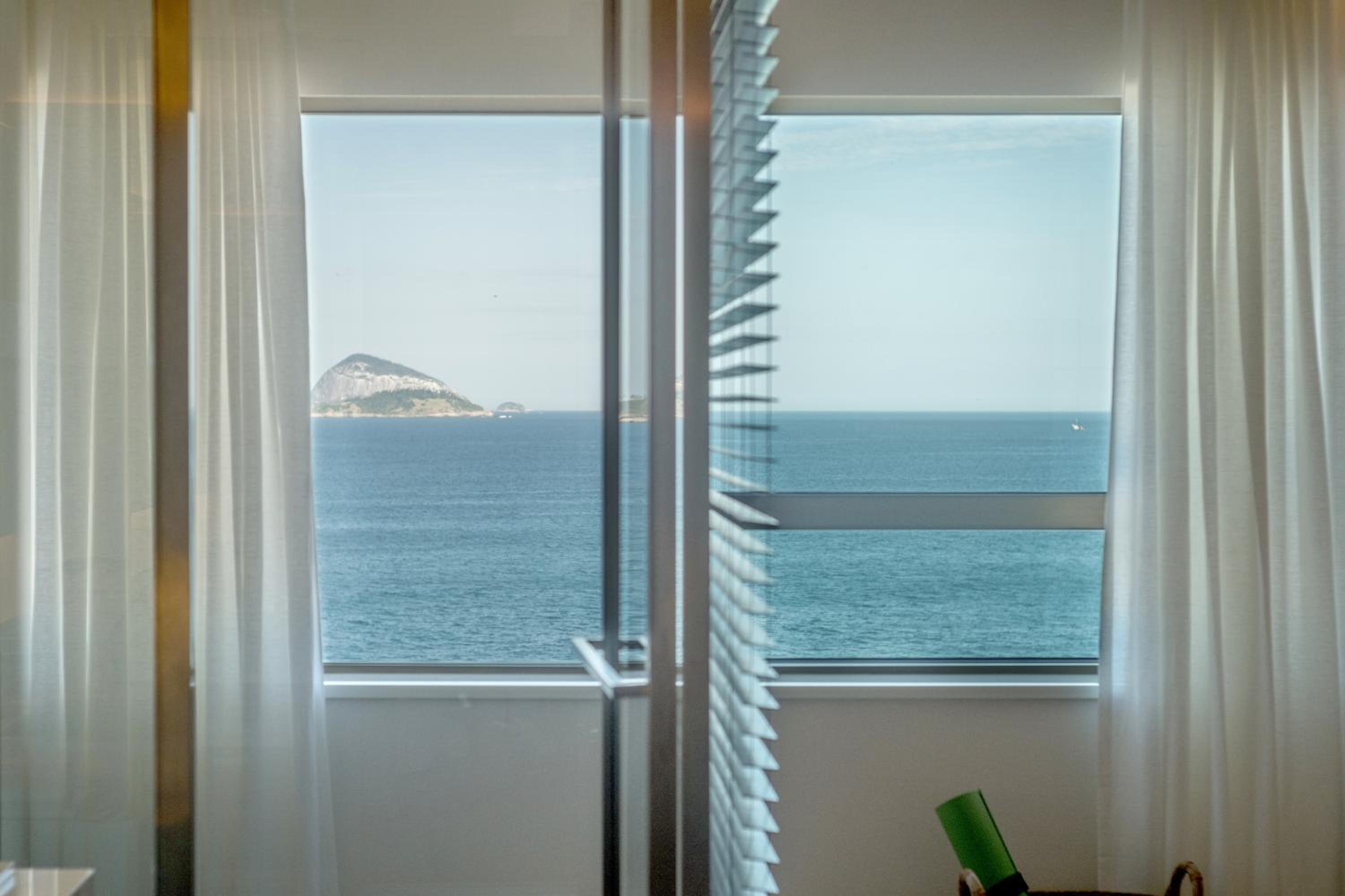 Suite with Sea View - Photo 8