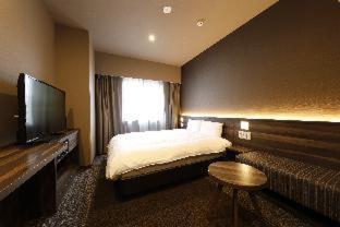 Universal Triple Room - Non-Smoking photo 1