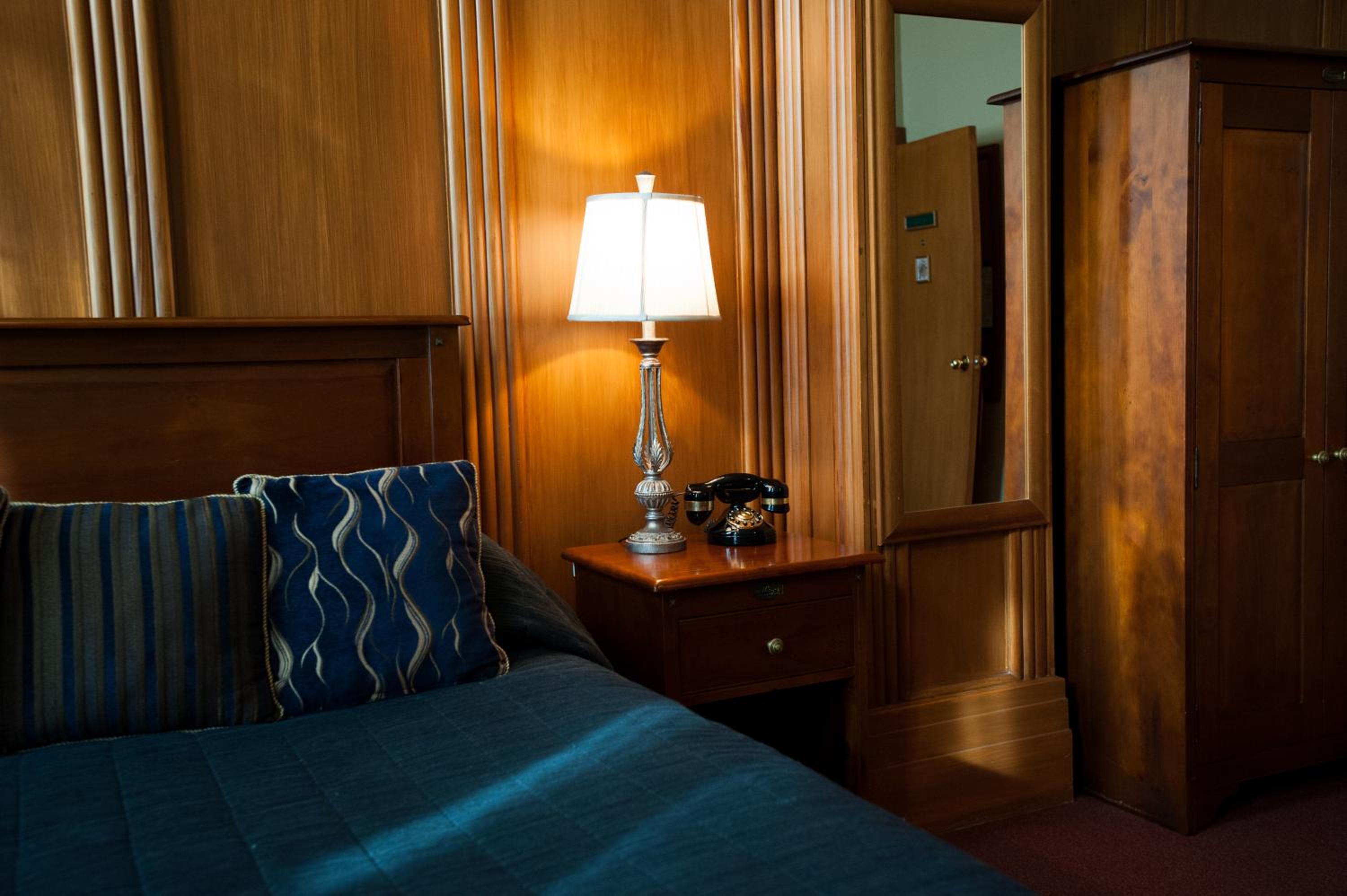 Superior King Room With Spa Bath photo 3