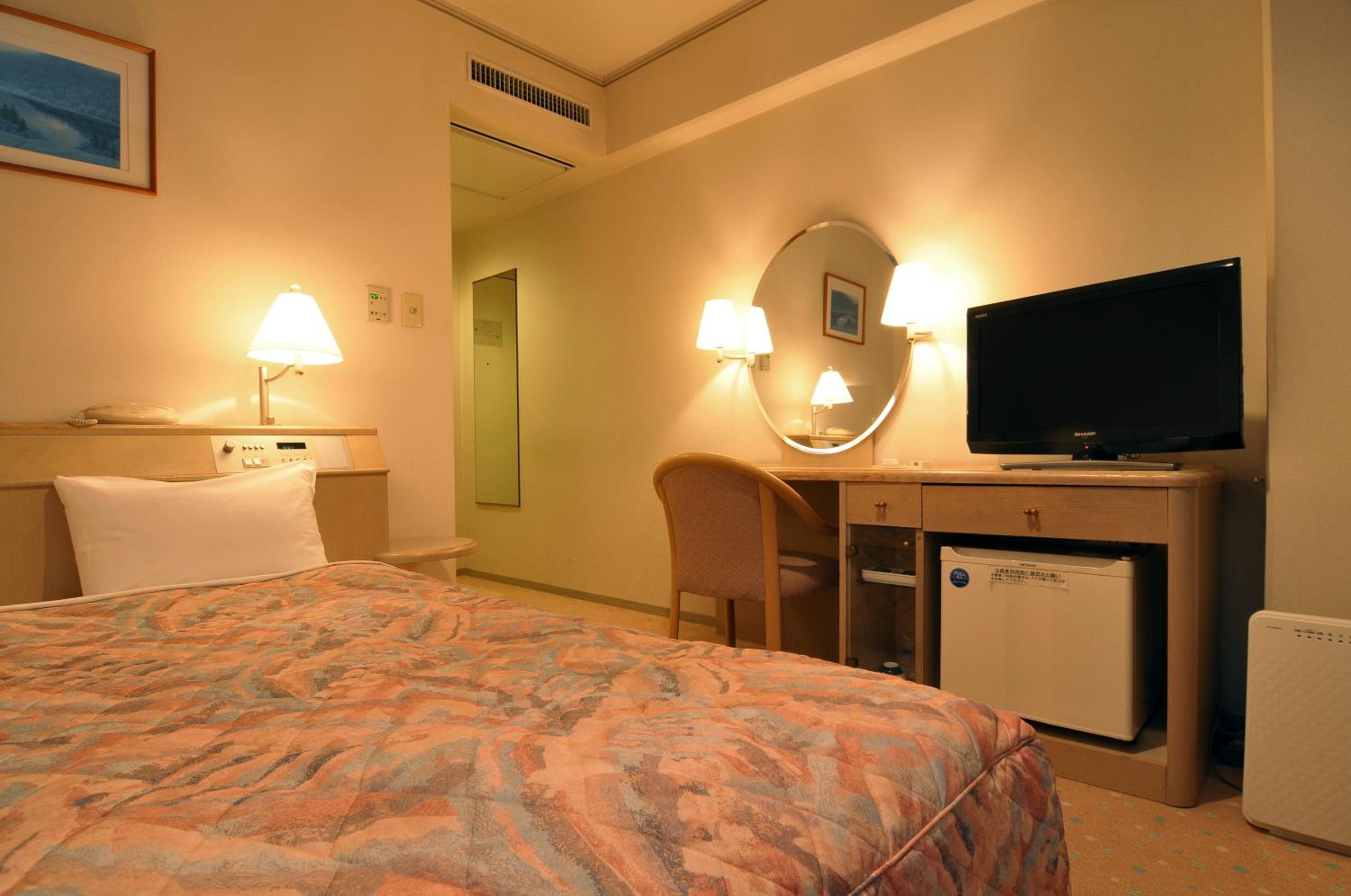 Single Room - Non-Smoking