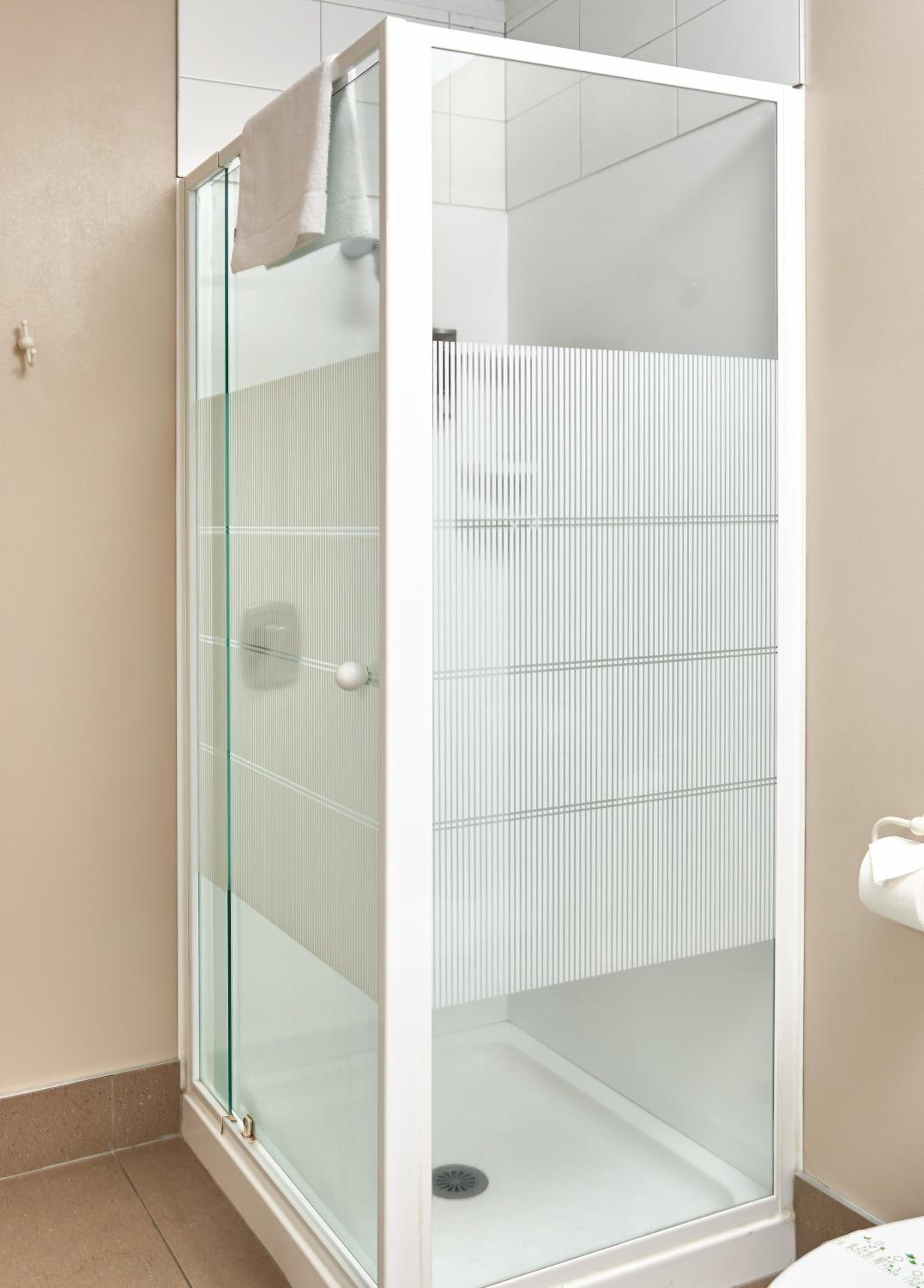 One-Bedroom Apartment with Spa Bath photo 2