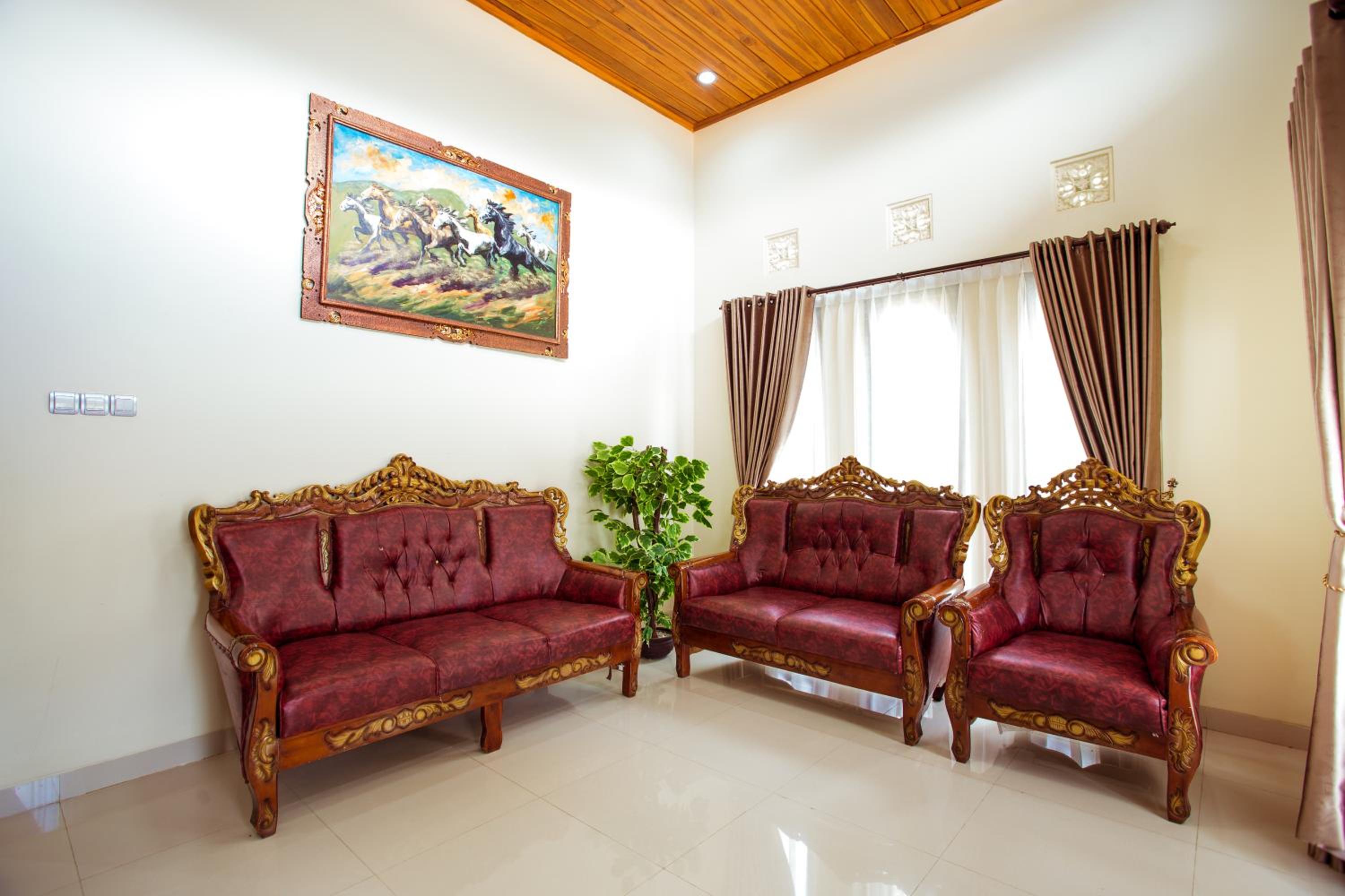 Two-Bedroom Villa - Photo 9