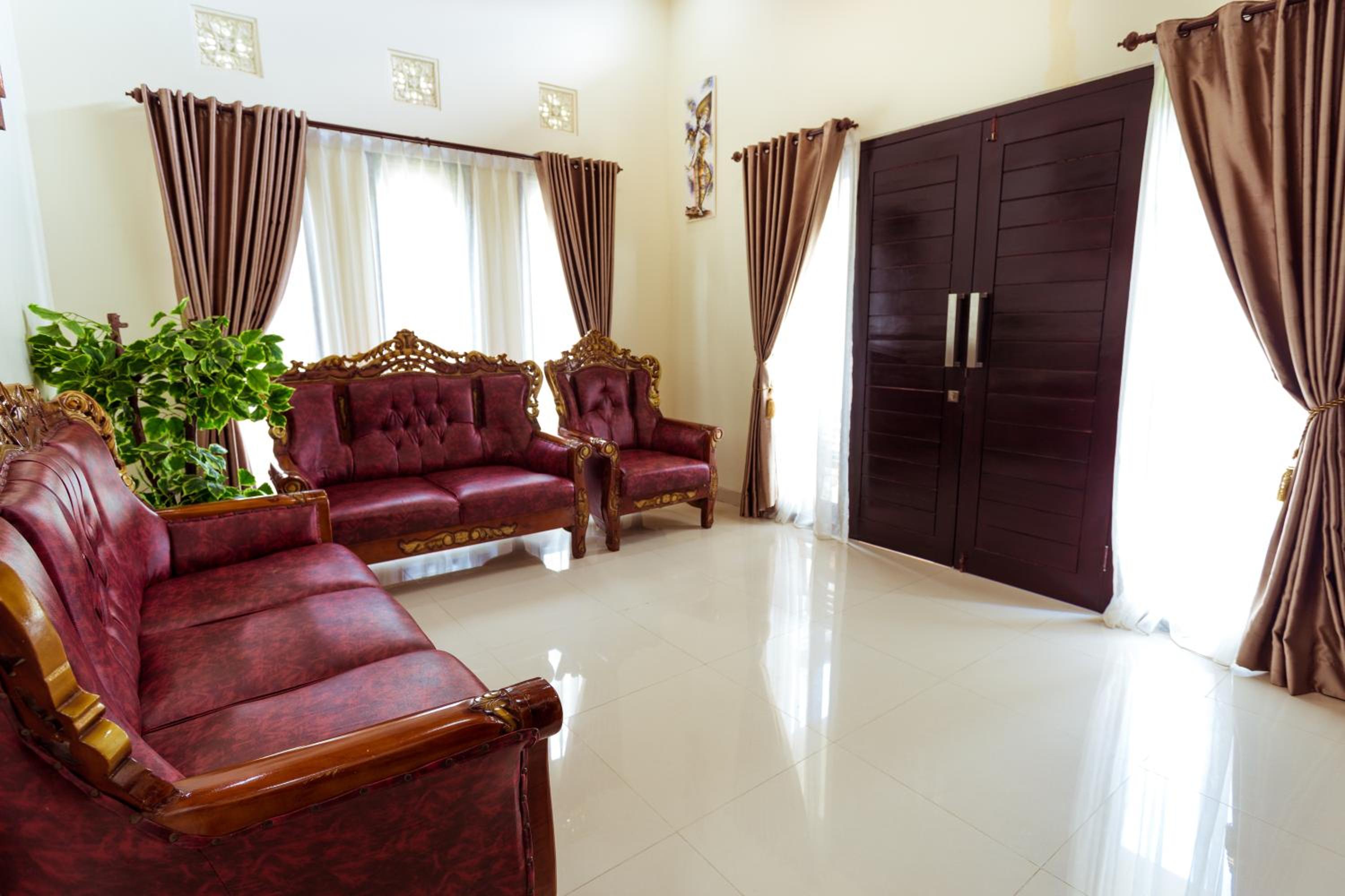Two-Bedroom Villa - Photo 7