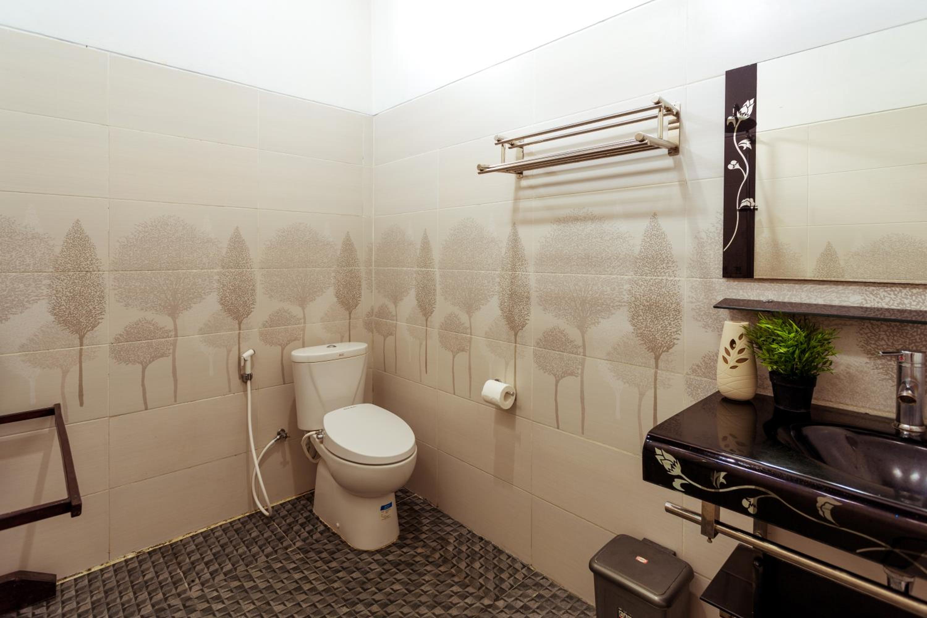 Two-Bedroom Villa - Photo 2