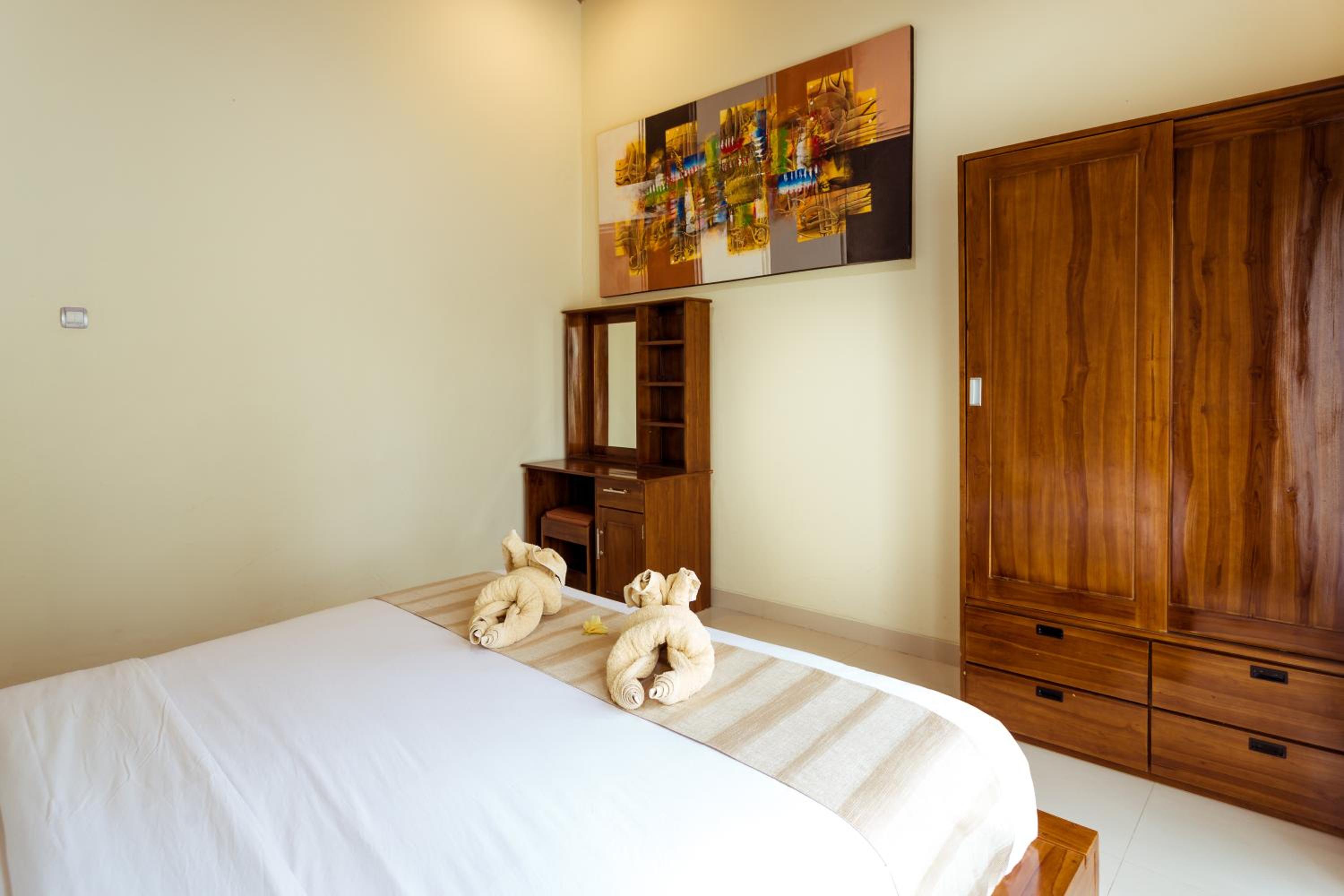 Two-Bedroom Villa - Photo 10