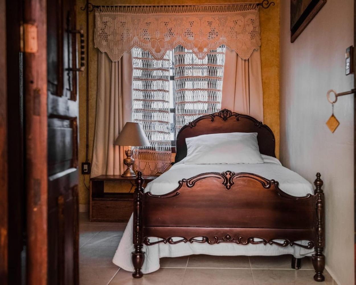 Standard Single Room photo 2