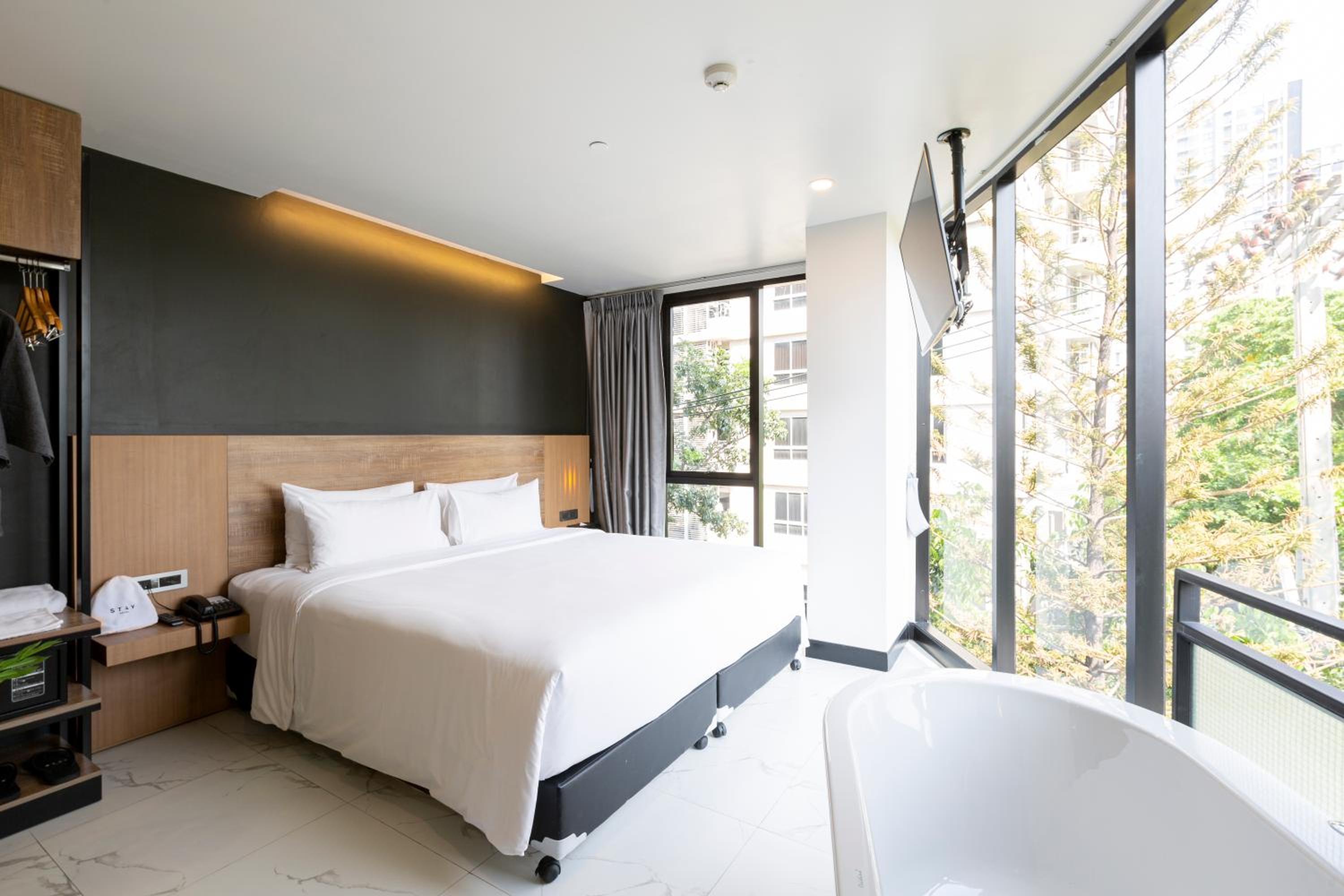 Corner Suites photo 3