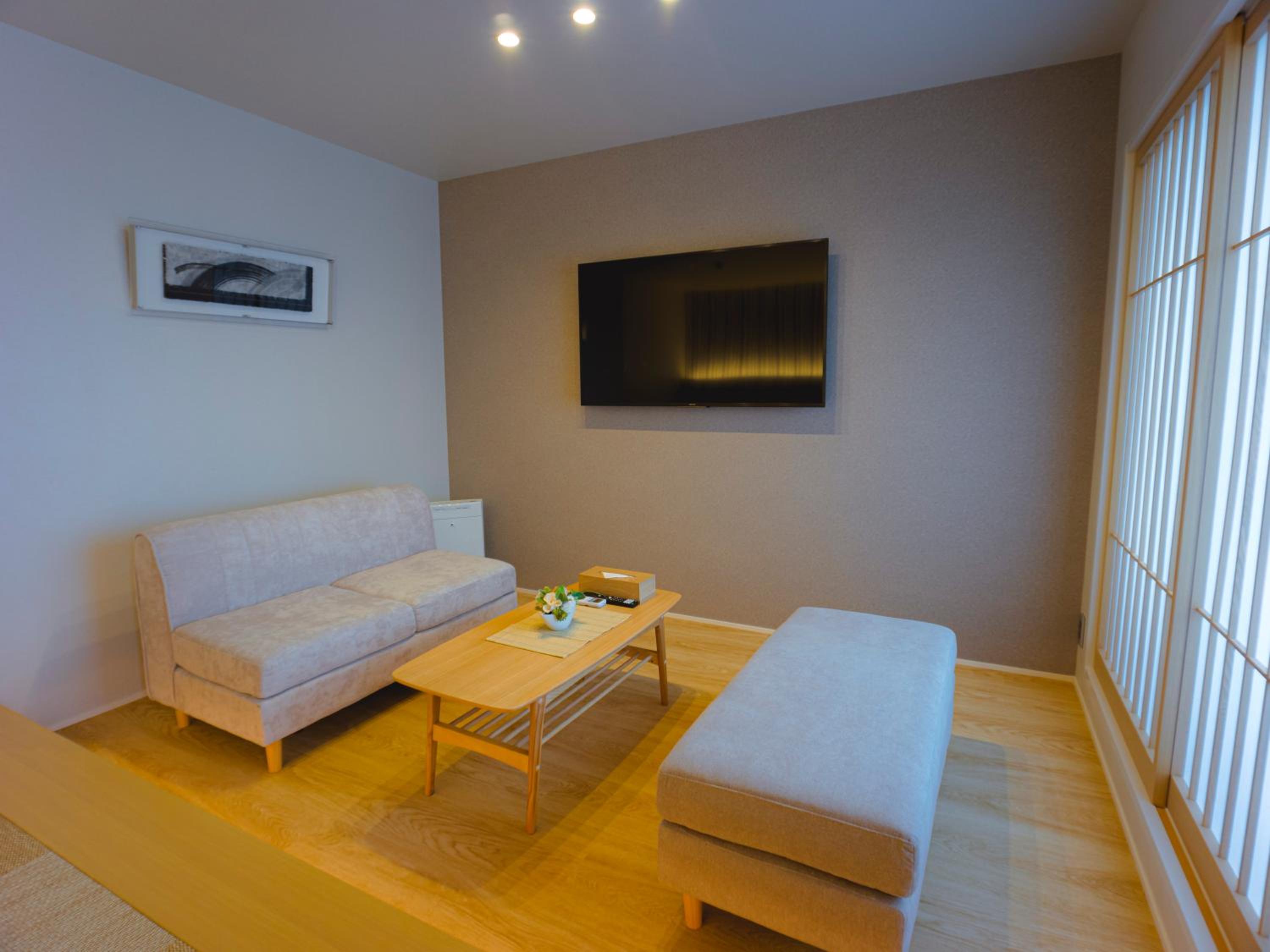 Family Suite - Photo 17